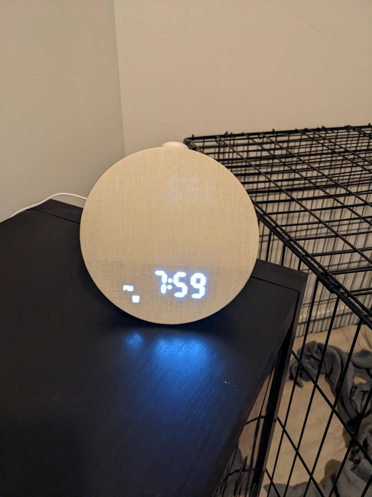 Dreamegg Sunrise 2 - Sunrise Alarm Clock, Sound Machine for Sleep, Favorites Mode, Sleep Routines, Dimmable Night Light, 29 Soothing Sounds, White Noise Machine, Wake Up Light for Bedrooms (Cream) customer photo 1