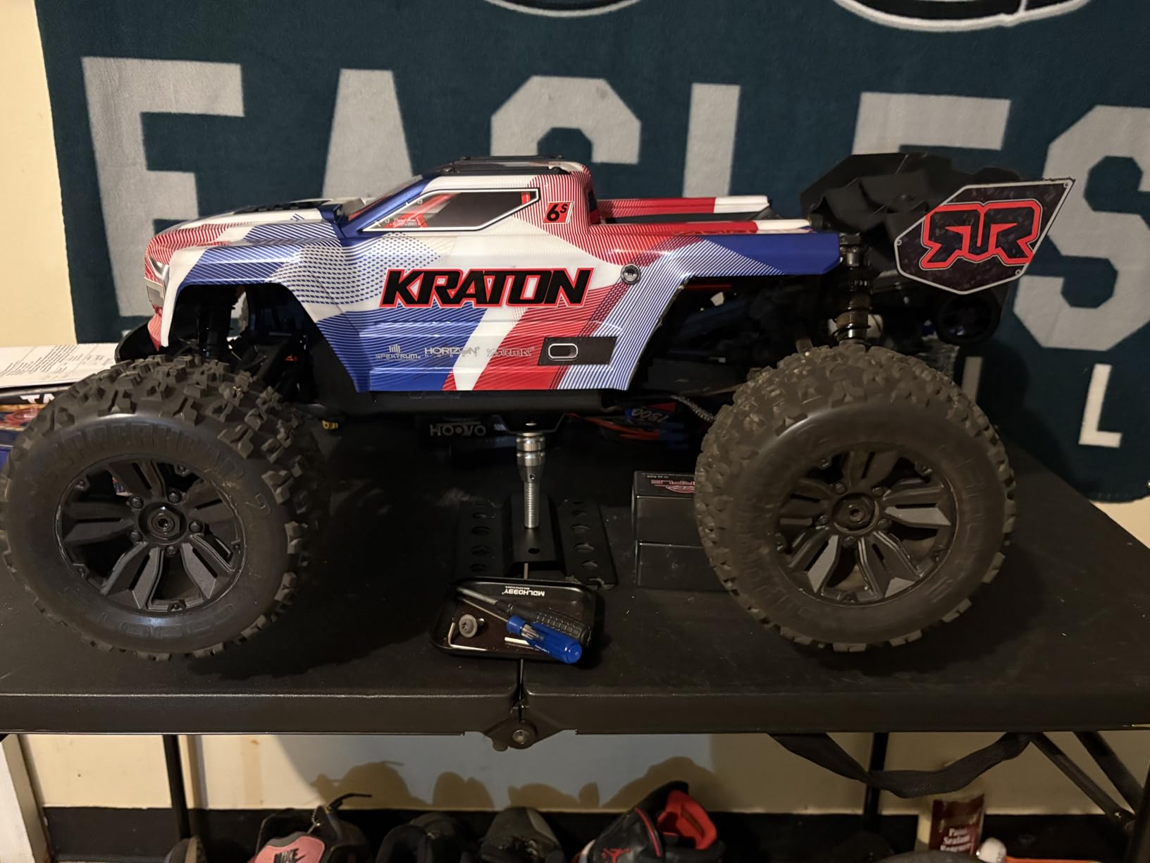ARRMA RC Truck 1/8 KRATON 4X4 6S BLX BRUSHLESS V6 Speed Truck RTR (Lipo Battery and Charger Not Included) (Blue/Red), ARA8608V6T4 customer photo 1