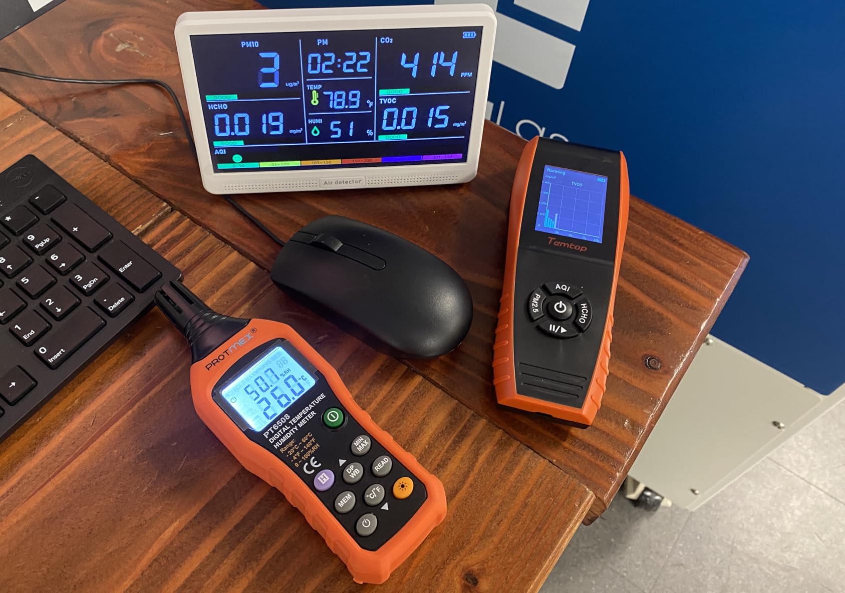 Upgrade Extended 12-Hour Battery Life 16 in 1 Air Quality Monitor Indoor with 7