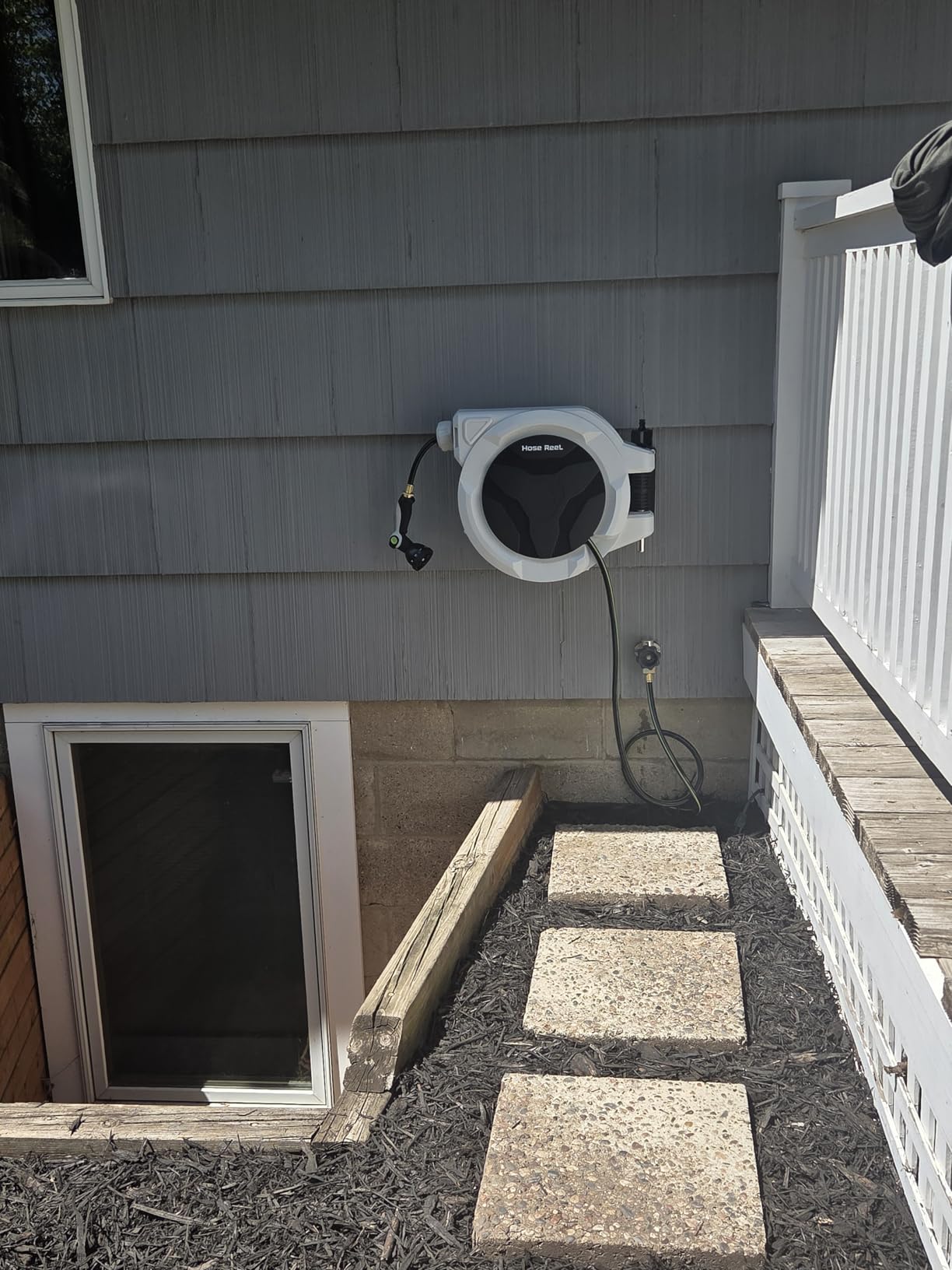 Retractable Hose Reel 1/2 in x 100 ft, Heavy Duty Wall Mounted Garden Hose Reel with 10-Pattern Nozzle, Any Length Lock, Automatic Slow Return System, 180 Degree Swivel Bracket, UV Resistant 2026 Upgraded customer photo 1