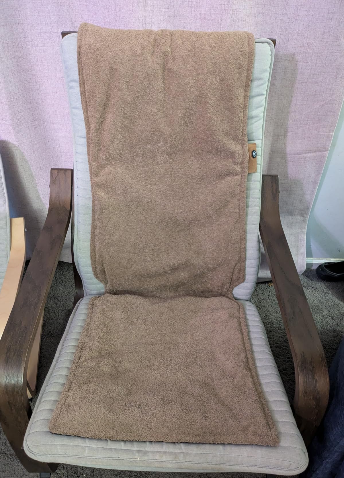 SAVIOR HEAT Heated Seat Pad & Cushion with Carbon Nanofiber Heating, NTC Temperature Sensing, 3S Fast Heat, 10-Hour Battery Life, Soft & Anti-Slip, Ideal for Office, Home, Stadium & Outdoor Use customer photo 1
