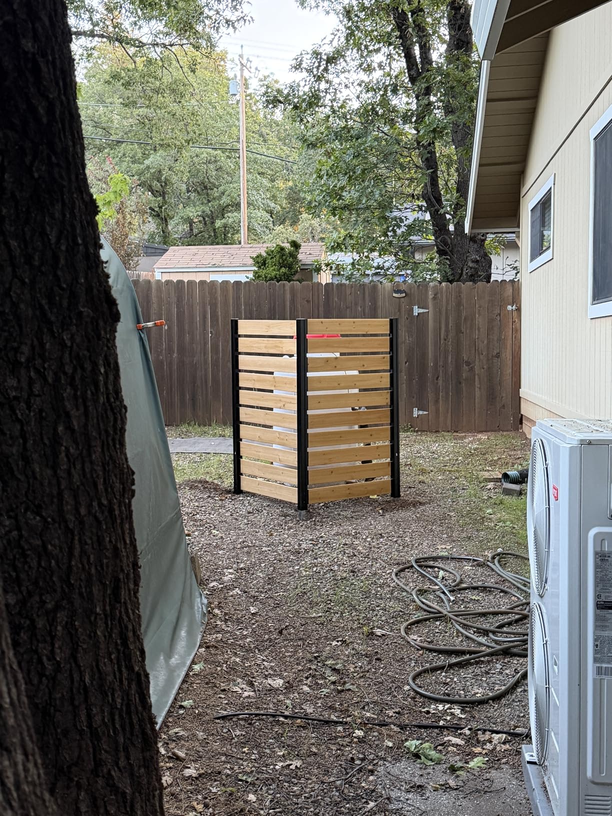 MUPATER 49'' H x 78'' W Outdoor Fence Privacy Screen, No Dig Wood Privacy Screen for Hard Ground and Soil, Privacy Fence Panel, Air Conditioner Fence with Aluminum Post, 2 Way to Use, Black (2 Panels) customer photo 2