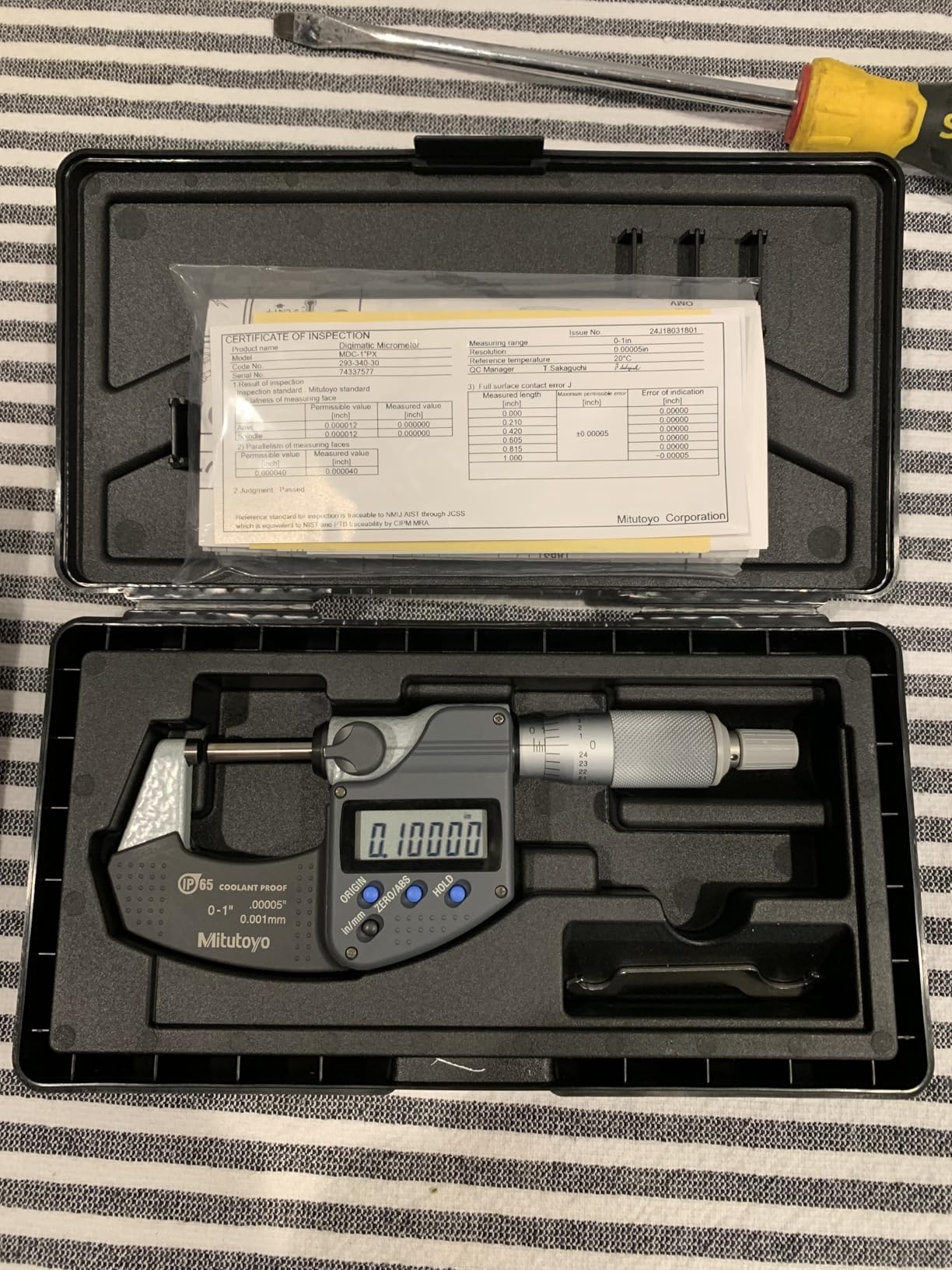 Mitutoyo 293-340 Outside Micrometer, 0-1 Range, 0.00005