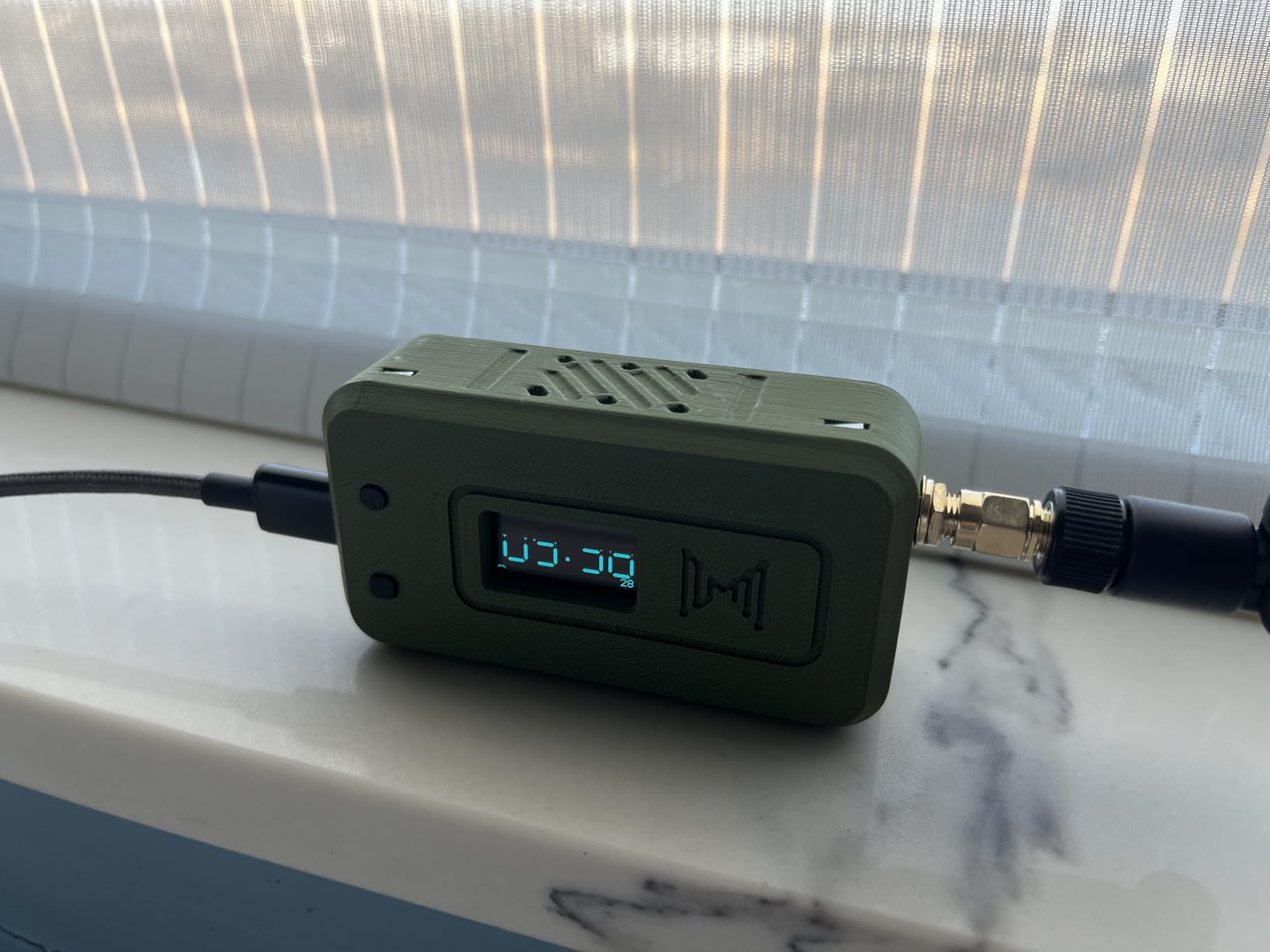 2 Set ESP32 LoRa V4 Development Board +L76 GNSS Module +3000mAh Battery +Green Case, ESP32-S3 SX1262 LoRa WiFi Bluetooth 2MB PSRAM 16MB Flash 915MHz Antenna Support GPS Solar Meshtastic customer photo 2
