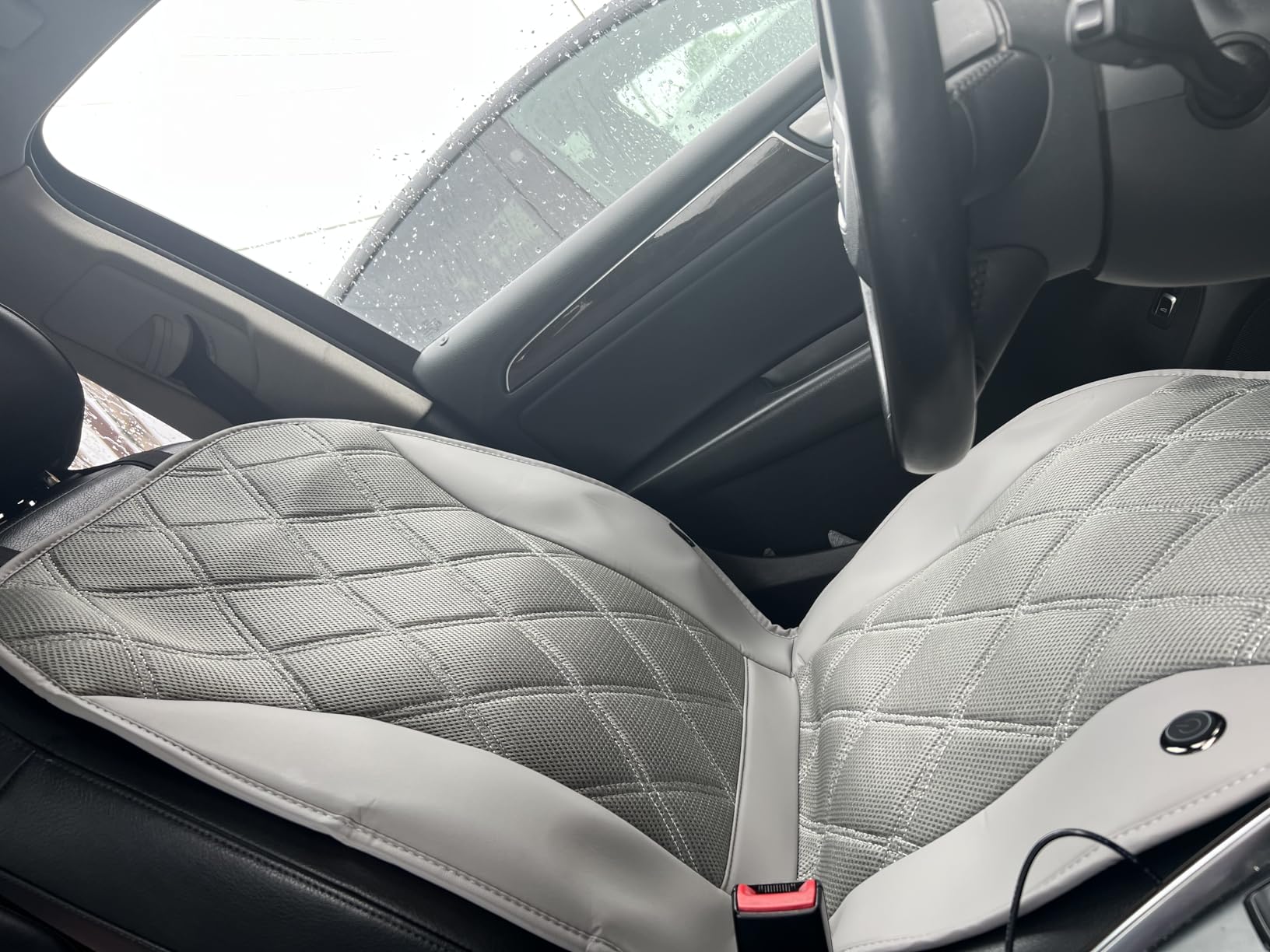FLORICH Cooling Car Seat Covers with 8 Turbo Fans Blowing & Suction Ventilated Car Seat Cushion 12V-24V 3-Speed Adjustable Car Seats Cooling Pad Universal Fit for Car SUV Truck Van Summer Driving customer photo 2