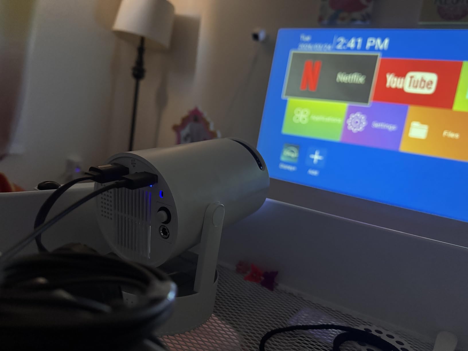 Mini Projector with WiFi and Bluetooth, Built-in Rechargeable Battery, 4K Support Wireless Outdoor Movie Projector, Auto Keystone, 220° Rotation, Compatible with Phone/TV Stick/HDMI/USB for Bedroom customer photo 1