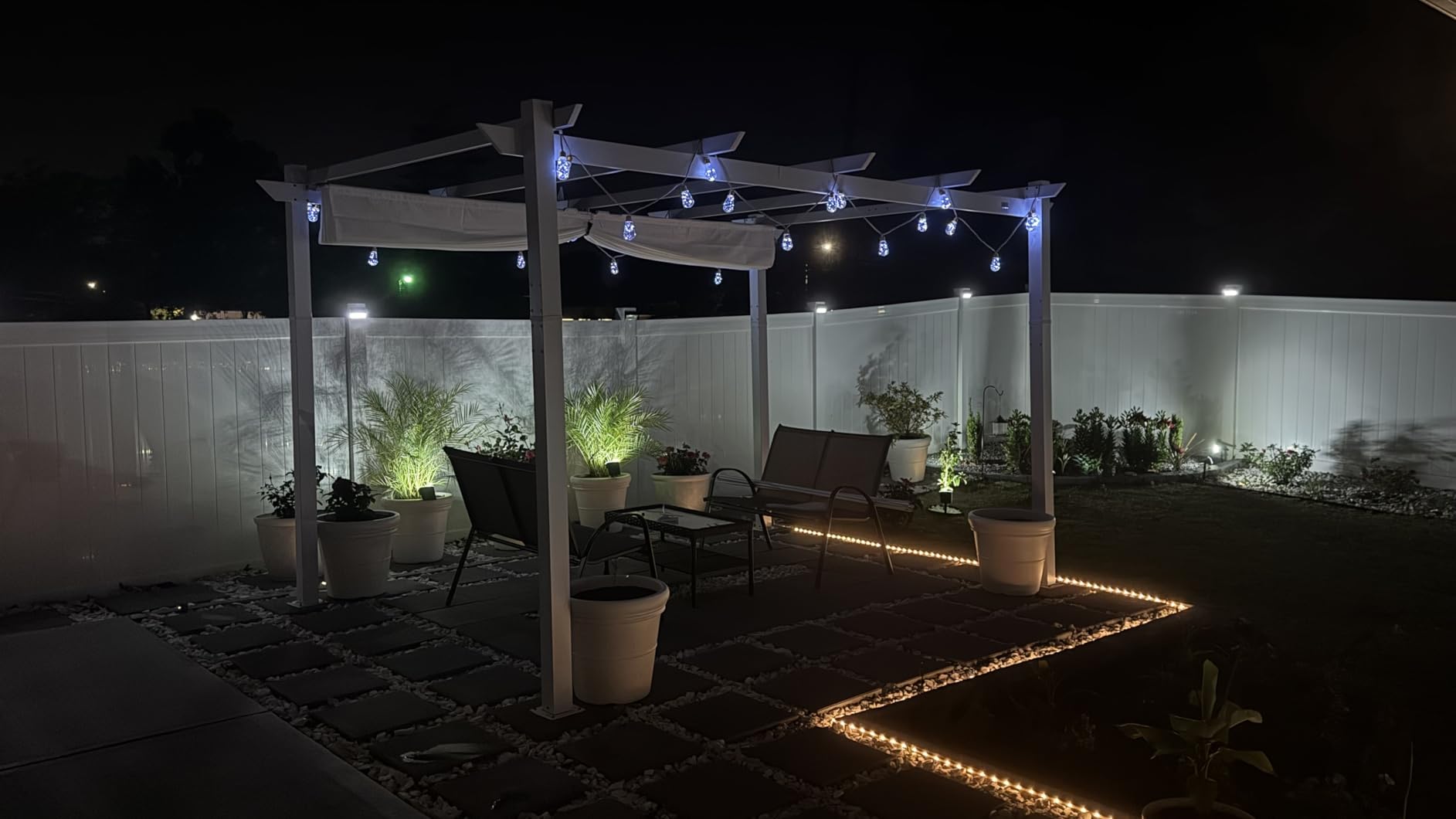 PURPLE LEAF 10' x 13' Aluminum Outdoor Pergola Wind-Resistant Retractable Pergola with Double Sun Shade Canopy Heavy-Duty Metal Pergola for Patios Backyard Deck Garden, White customer photo 2