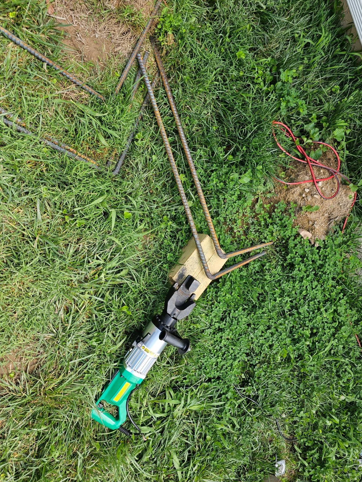 Anbull 1 Inch Electric Hydraulic Rebar Bender, 3s Fast Bending #8 16-25mm Rebars, 1500W 110V/60Hz, Bending Angle 0-130 Degrees (NRB-25B) customer photo 1