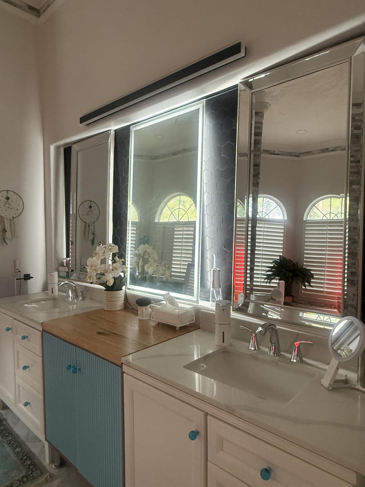 ENZE 28x48 Smart Lighted Bathroom Mirror for Wall, WiFi App & Voice Control (Alexa/Google), Anti-Fog, 3-Color Dimmable, Built-in Clock, Plug-in/Hardwired Vanity Mirror customer photo 1