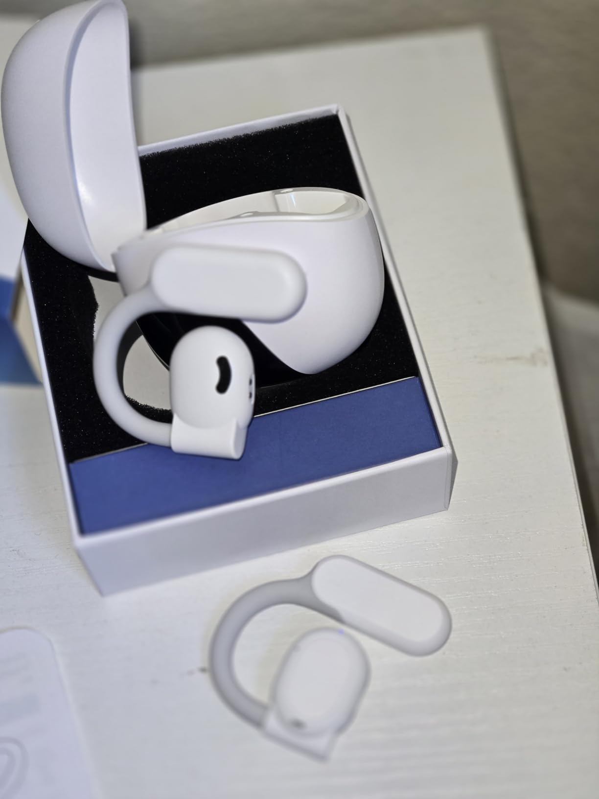 AI Translation Earbuds Real Time 164 Languages 80H Playtime Translator Ear Buds Audifonos Traductores Ingles Espanol Wireless Earphones Bluetooth AI Headphone for Travel Meeting Learning K08 Black customer photo 2