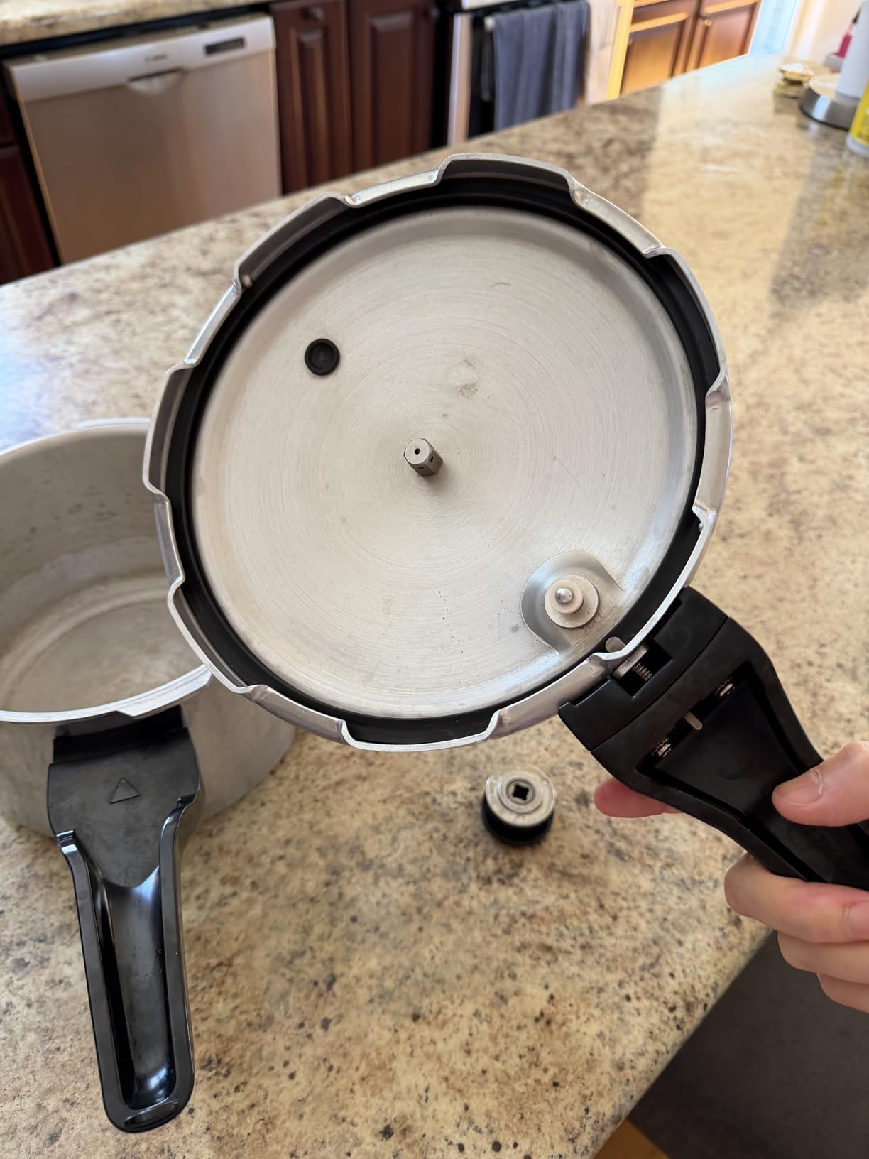 Presto 01241 4-Quart Aluminum Pressure Cooker customer photo 2