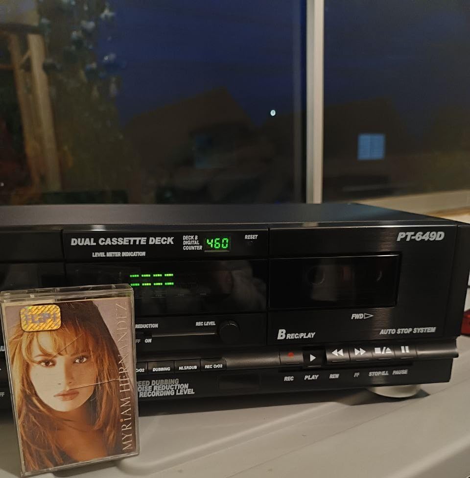 Pyle Home Digital Dual Cassette Deck Media Player Music Recording Device with RCA Cables Switchable Rack Mounting Hardware CrO2 Tape Selector Included 3 Digit Counter - 110V/220V customer photo 2