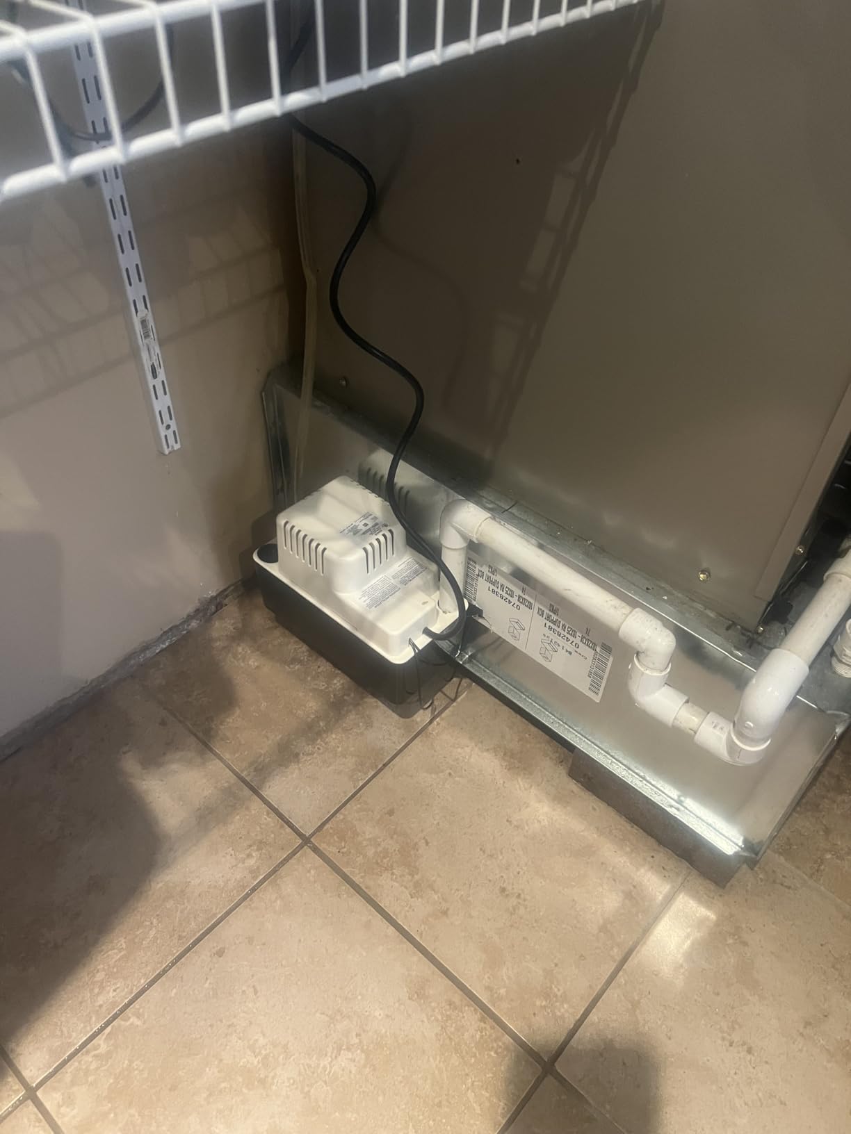 Little Giant VCMA-20ULST 115 Volt, 80 GPH, 1/30 HP Automatic Condensate Removal Pump for HVAC/Refrigeration Systems/Dehumidifiers with Overflow Detection Switch and 20-Foot Tubing, 554435 customer photo 1