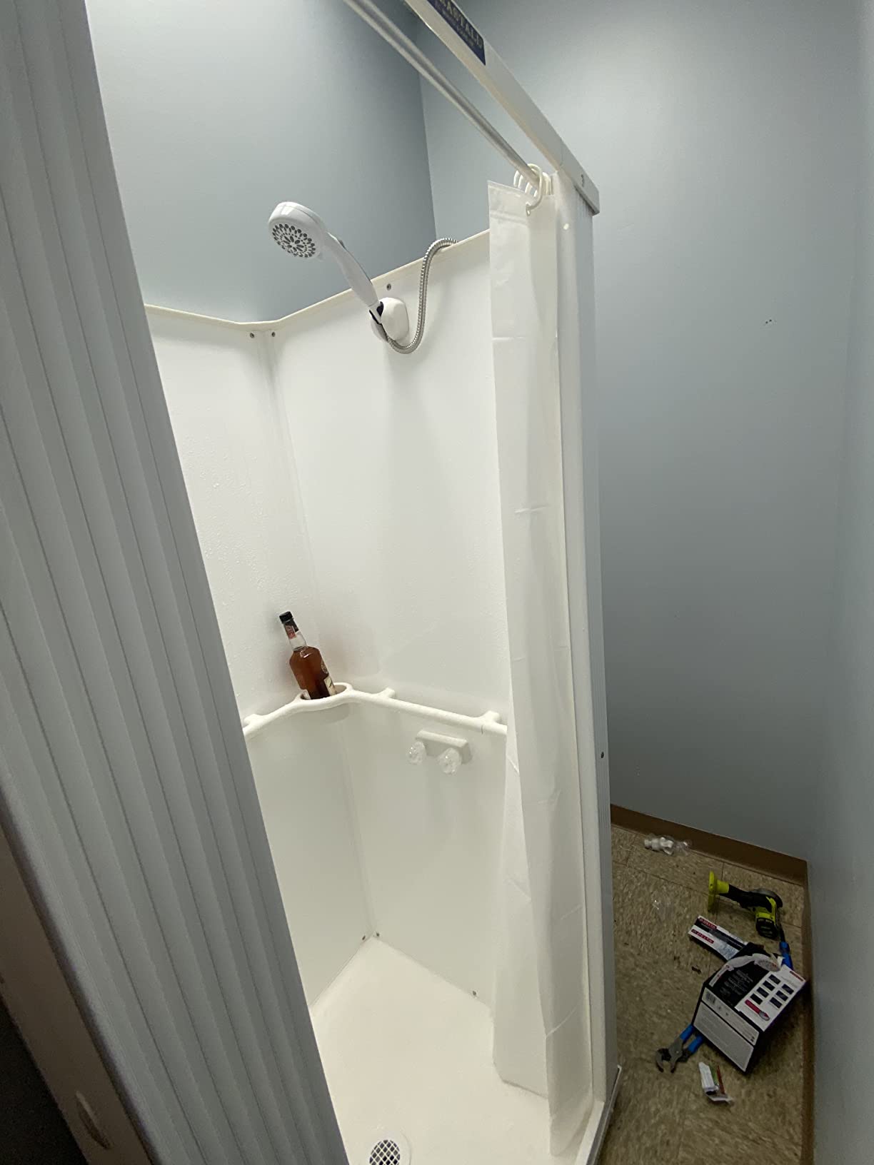 E.L. Mustee 80 32X32 Durastall Shower, White customer photo 1