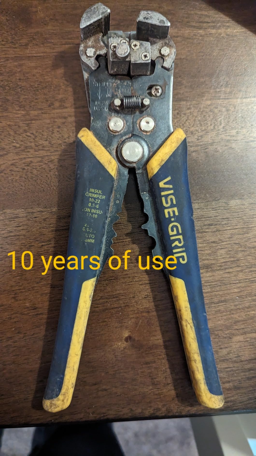 IRWIN Vise-Grip Wire Stripper, 2 Inch Jaw, Cuts 10-24 AWG, ProTouch for Comfort, Blue (2078300) customer photo 2