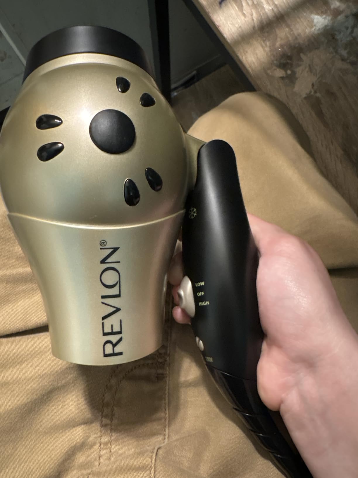 REVLON 1875W Compact Folding Handle Hair Dryer | Great for Travel customer photo 1