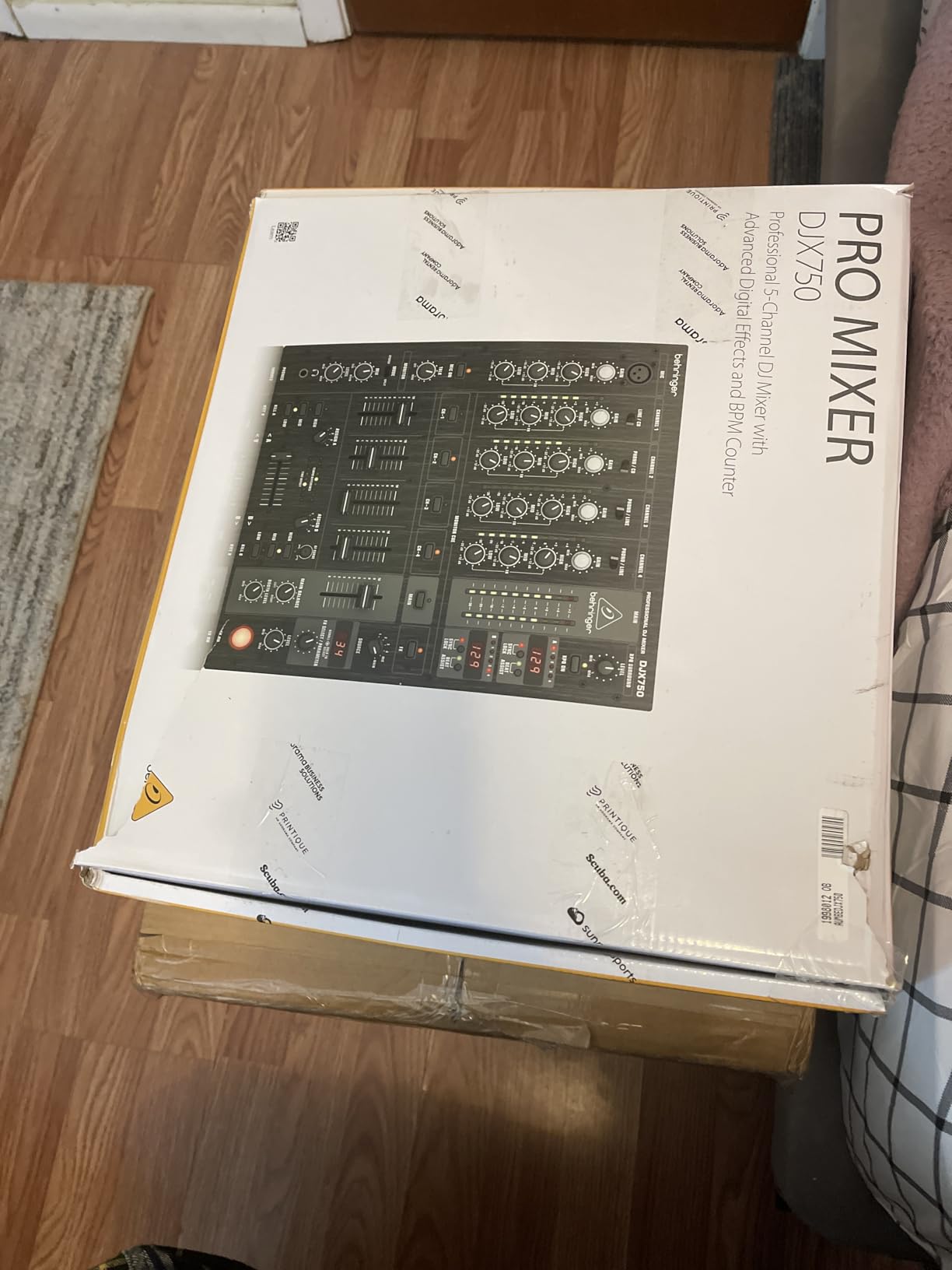 Behringer PRO MIXER DJX750 Professional 5-Channel DJ Mixer with Advanced Digital Effects and BPM Counter customer photo 1