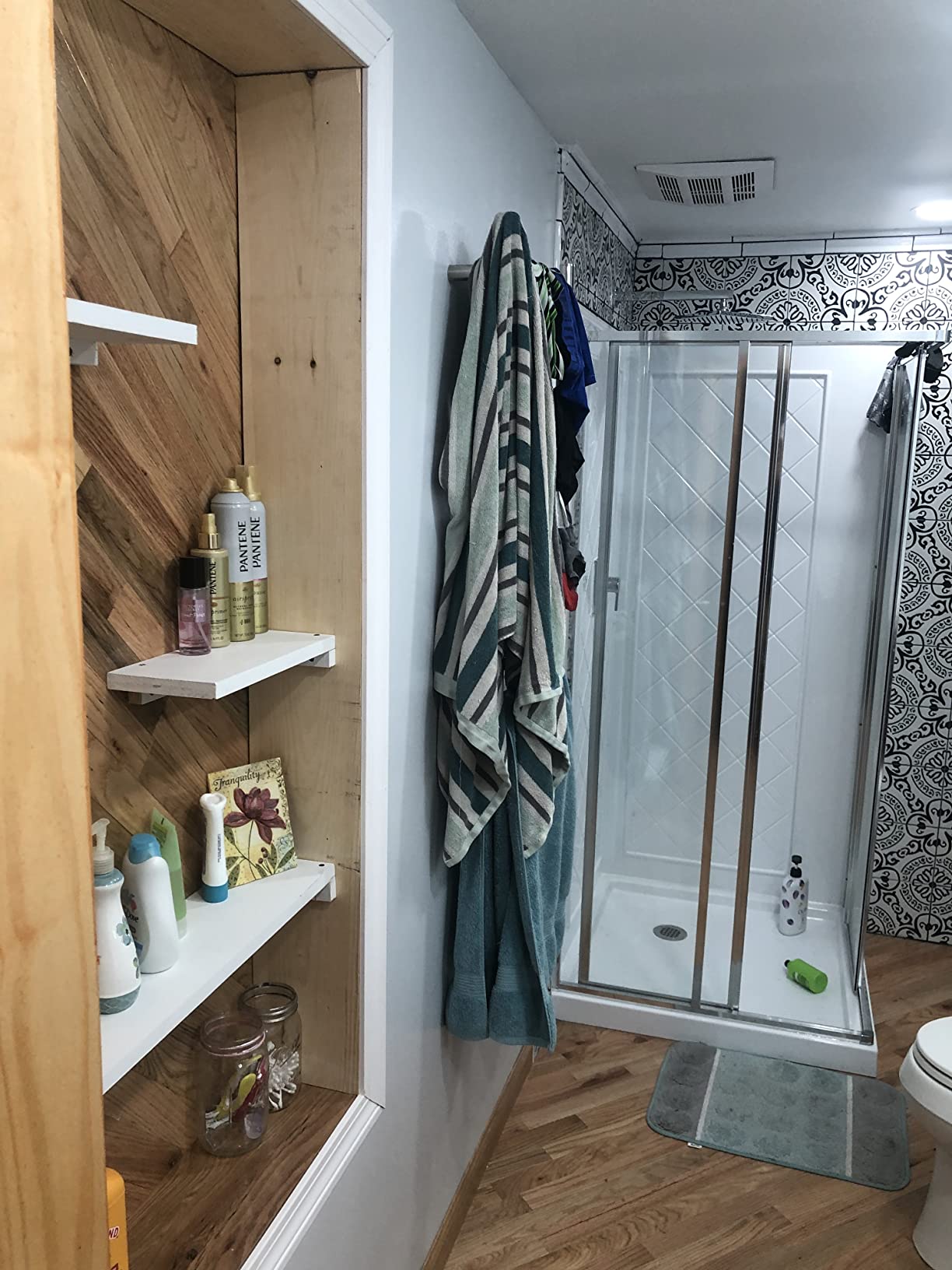 DreamLine Cornerview 36 in. D x 36 in. W x 76 3/4 in. H Framed Sliding Shower Enclosure in Chrome with White Base and Backwalls, DL-6150-01 customer photo 2