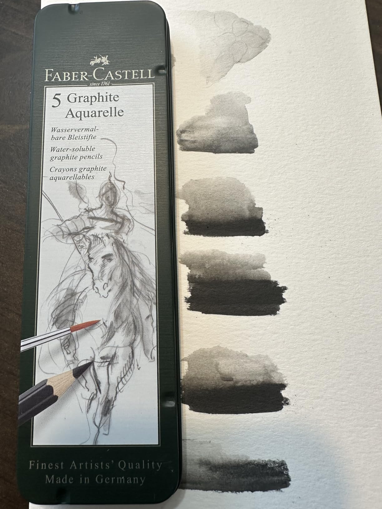 Faber-Castell 5 Piece Quality Water-Soluble Graphite Aquarelle Pencils in a Tin, Including HB, 2B, 4B, 6B and 8B, Grey customer photo 1