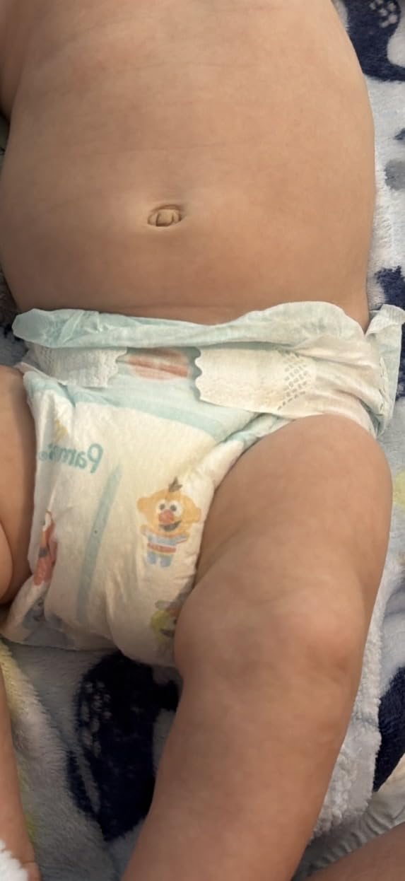 Pampers Diapers - Baby Dry - Size 3, 104 Count, Absorbent Disposable Infant Diaper (Packaging May Vary) customer photo 1