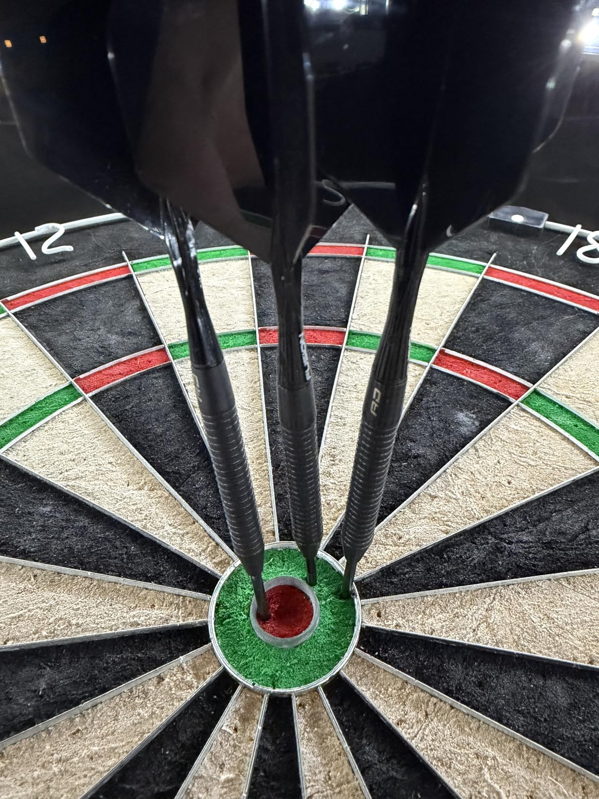 RED DRAGON Razor Edge Black 20g, 22g, 23g, 24g, 26g, 28g Steeltip or 18g Softip Tungsten Darts with Flights and Stems customer photo 1