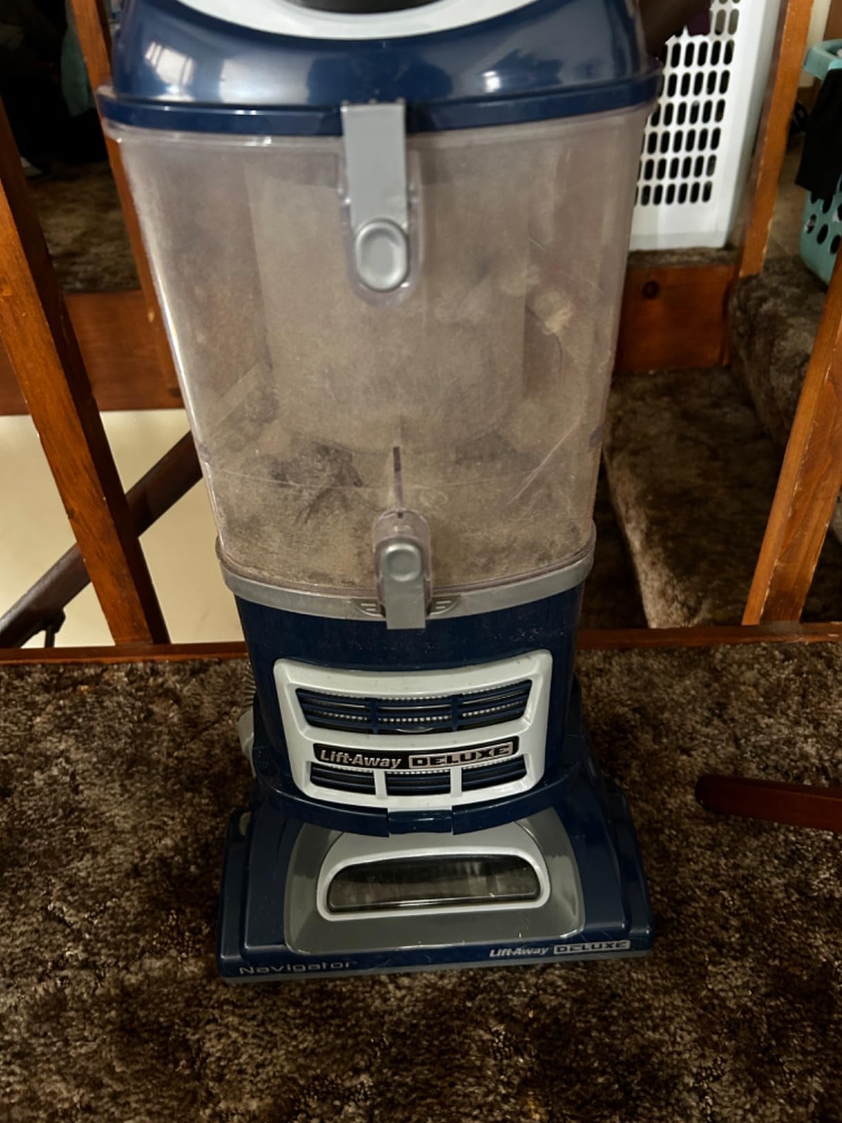 Shark Navigator Lift-Away Deluxe Upright Vacuum (NV360) - Pet Hair, Carpet & Hard Floor Cleaning, HEPA Filter, Swivel Steering customer photo 2