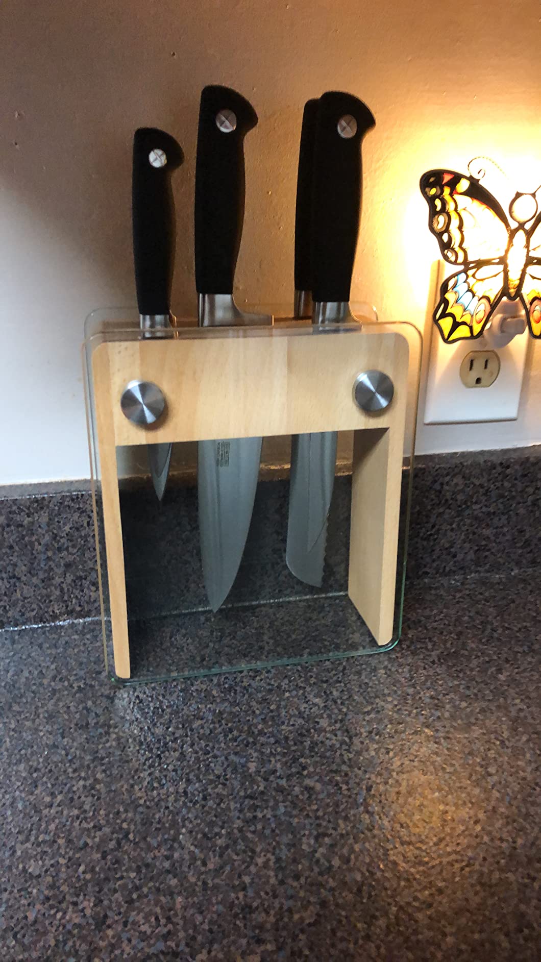 Mercer Culinary M20050 Genesis 6-Piece Wood / Glass Knife Block Set customer photo 2