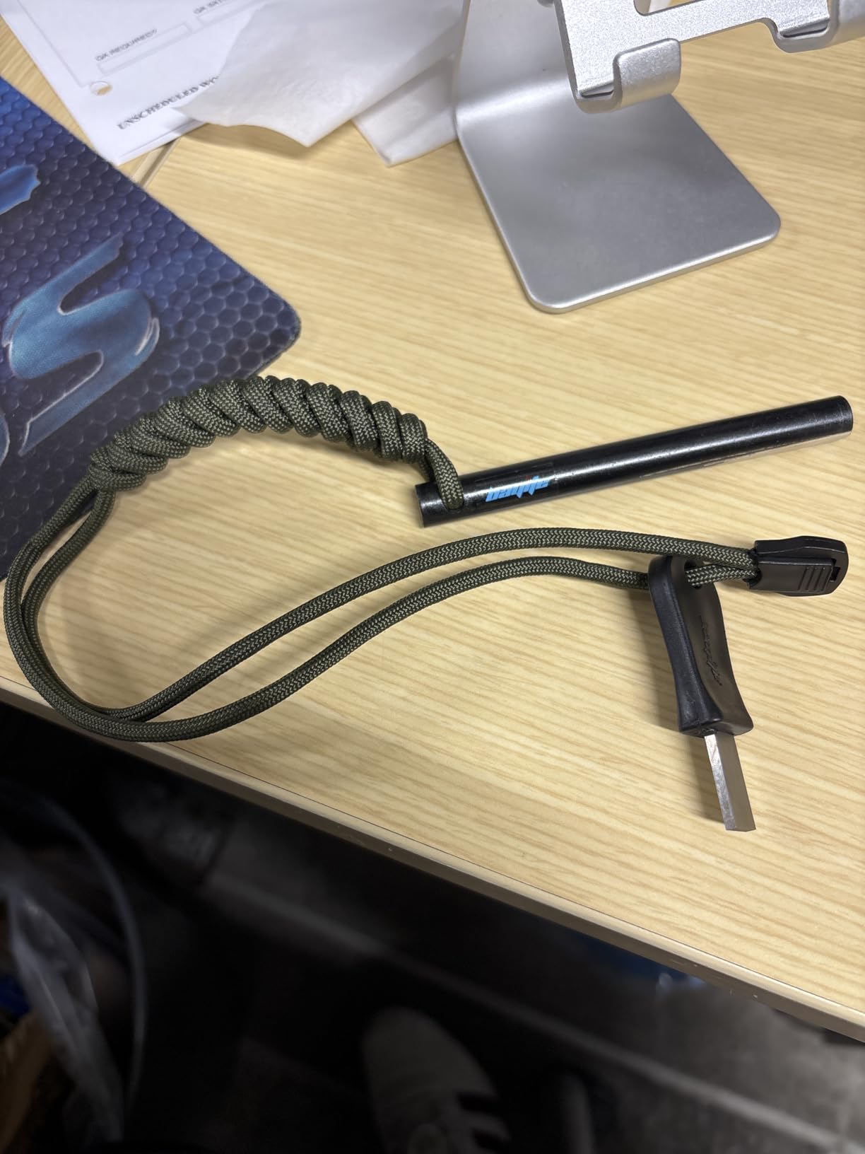 4 Inch Survival Ferrocerium Drilled Flint Fire Starter, Ferro Rod Kit with Paracord Landyard Handle and Striker, 4(Long) x 3/8(Diameter) customer photo 1