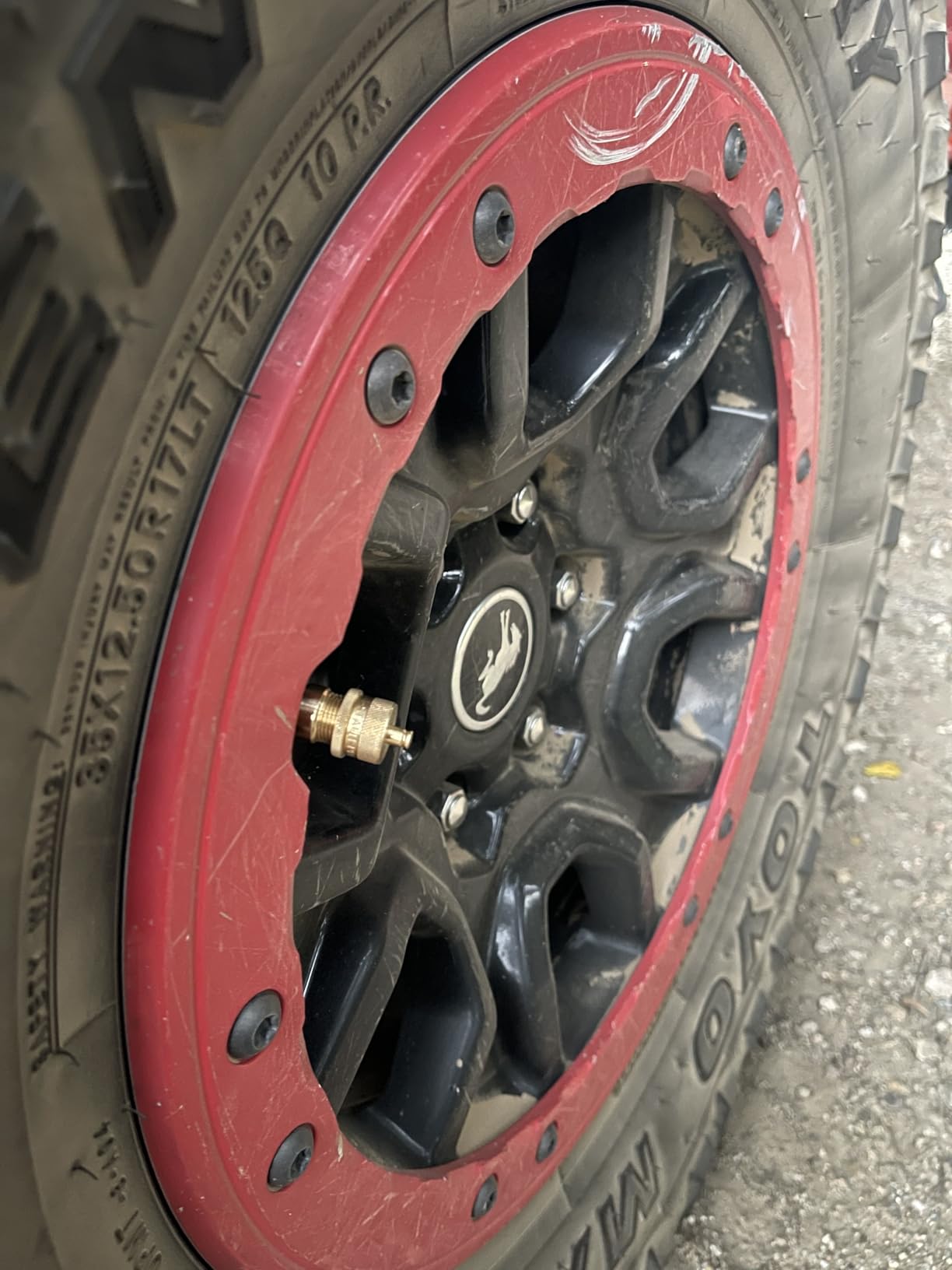Staun Tyre Deflators | The Australian Original Tire Deflator | Automatically Airdown Tires to 6-30 PSI customer photo 1