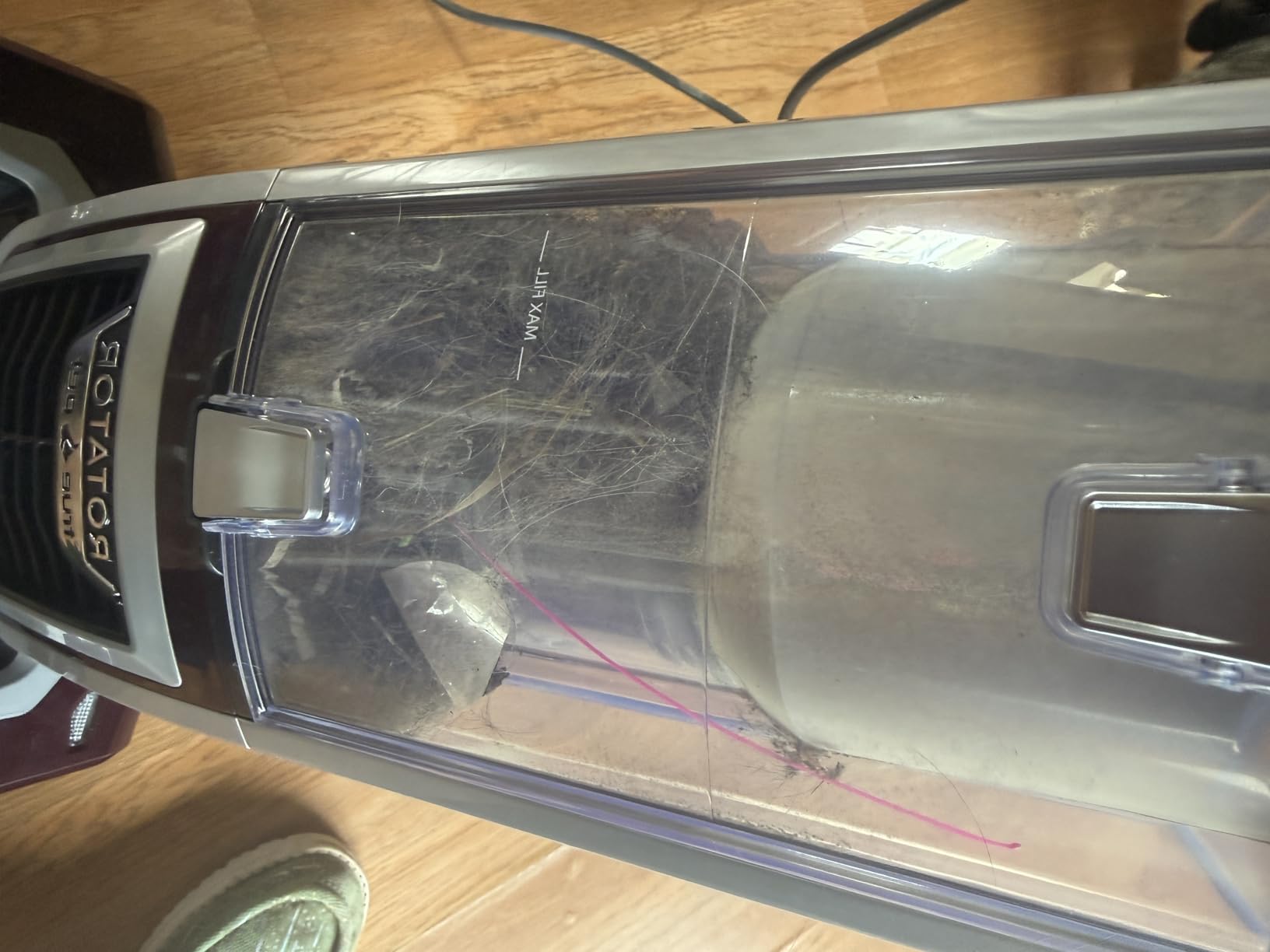 Shark Rotator Powered Lift-Away TruePet Upright Vacuum (NV752) - HEPA Filter, LED Headlights, Perfect Pet Power Brush customer photo 1