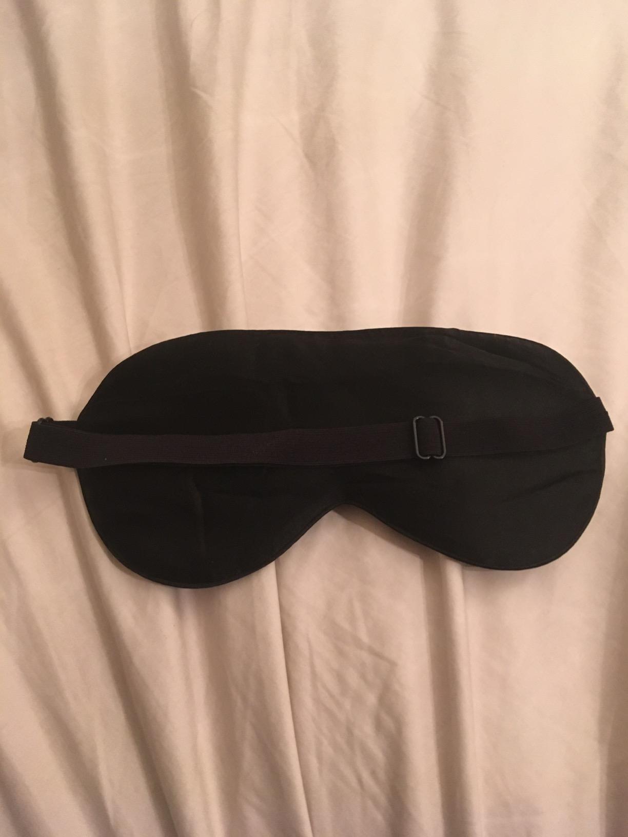 Jersey Slumber 100% Silk Sleep Mask for Women Men Side Sleeper - Light Blocking Eye Mask for Sleeping, Zero Pressure Soft Blindfold, Adjustable Strap, Silk Eye Cover for Travel Nap - Black customer photo 2