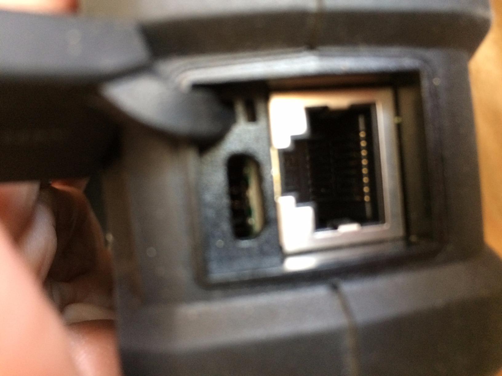 FLIR MR176 Thermal Imaging Moisture Meter with IGM, Replaceable Hygrometer, Pin and Pinless customer photo 1