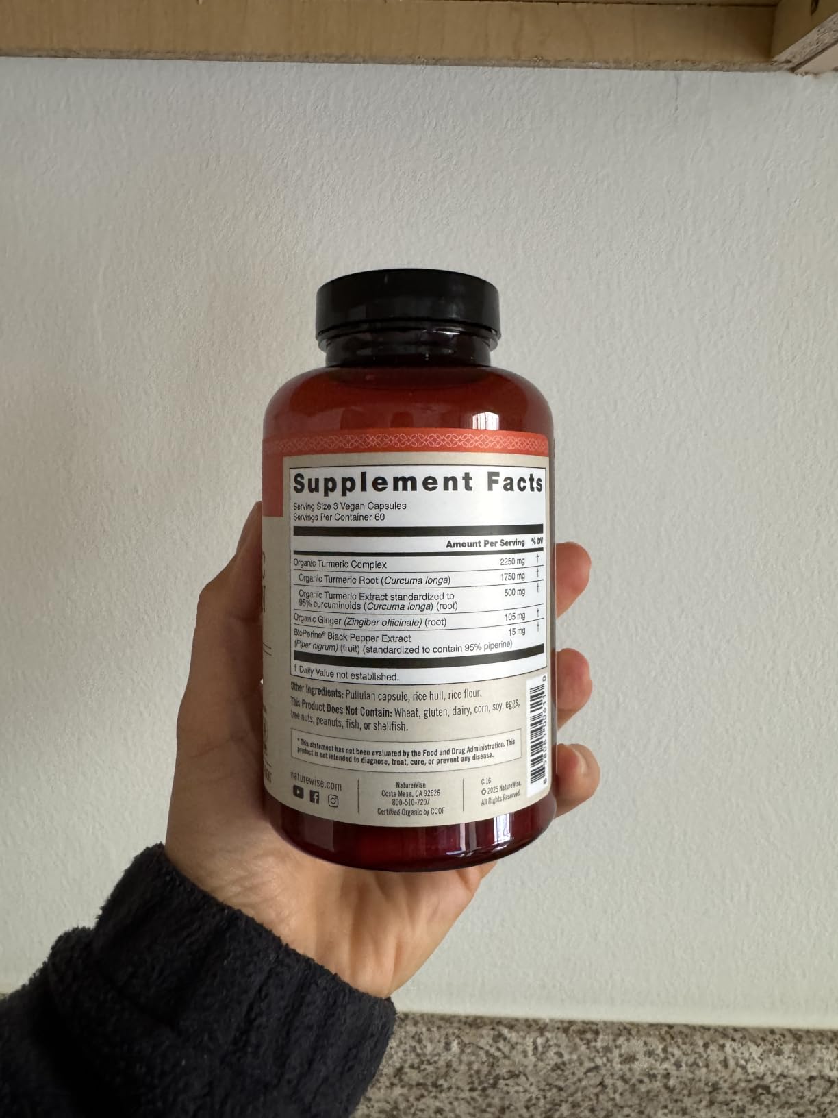 NatureWise Curcumin Turmeric 2250mg - Advanced Absorption from 95% Curcuminoids & BioPerine Black Pepper Extract - Daily Joint and Immune Health Support - Vegan, 180 Count customer photo 1