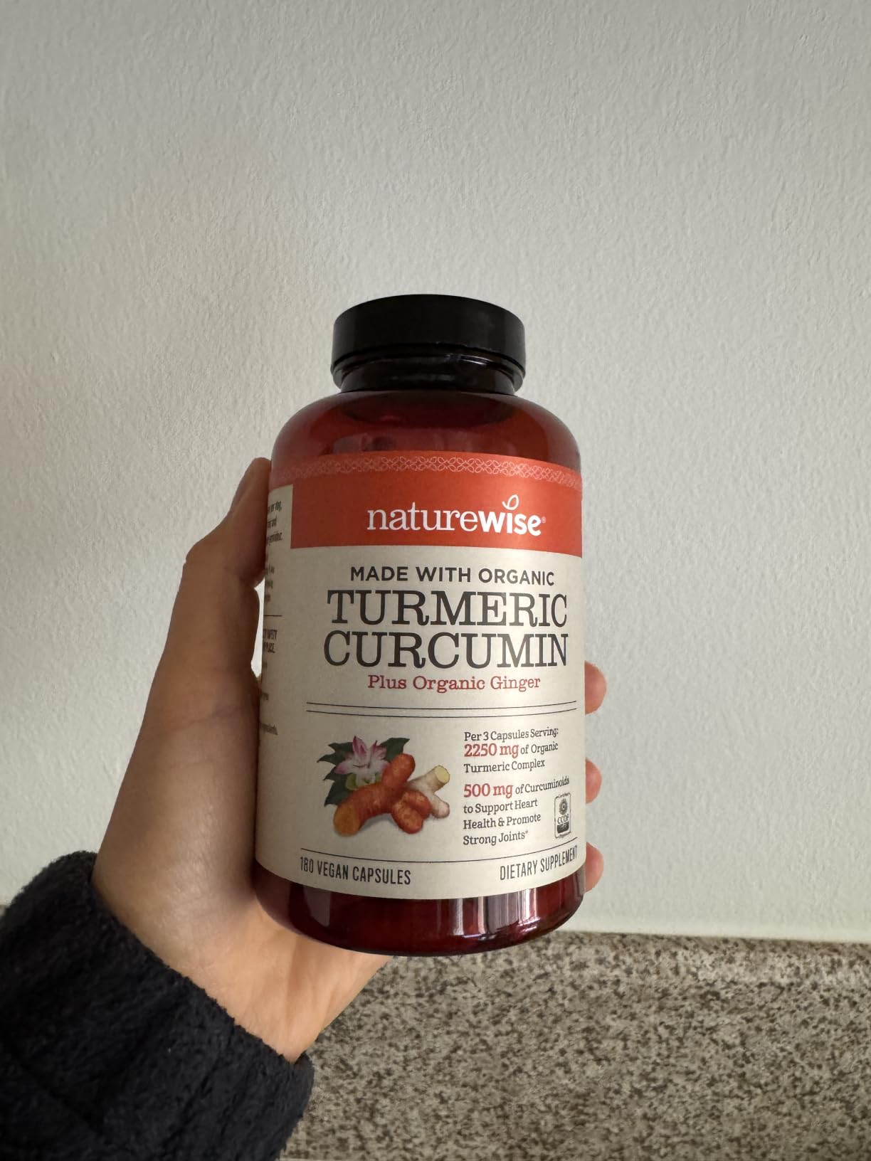NatureWise Curcumin Turmeric 2250mg - Advanced Absorption from 95% Curcuminoids & BioPerine Black Pepper Extract - Daily Joint and Immune Health Support - Vegan, 180 Count customer photo 2