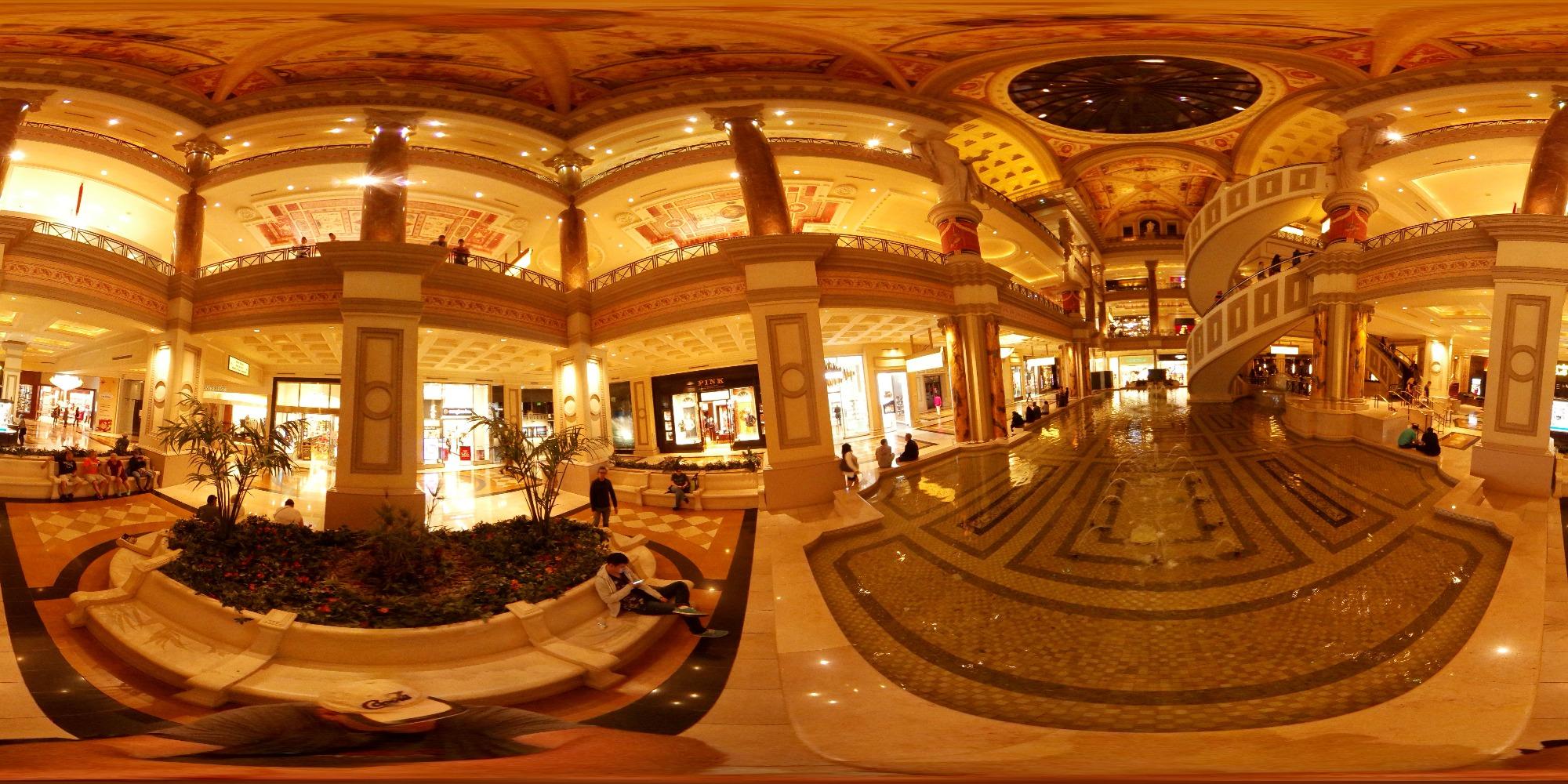 Samsung Gear 360 Real 360-Degree High Resolution VR Camera (US Version with Warranty) customer photo 2