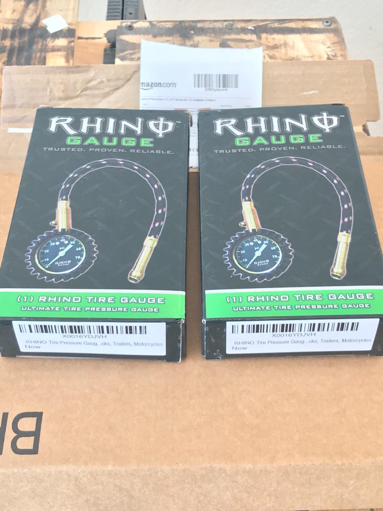 Rhino USA Heavy Duty Tire Pressure Gauge (0-75 PSI) - Certified ANSI B40.1 Accurate, Large 2