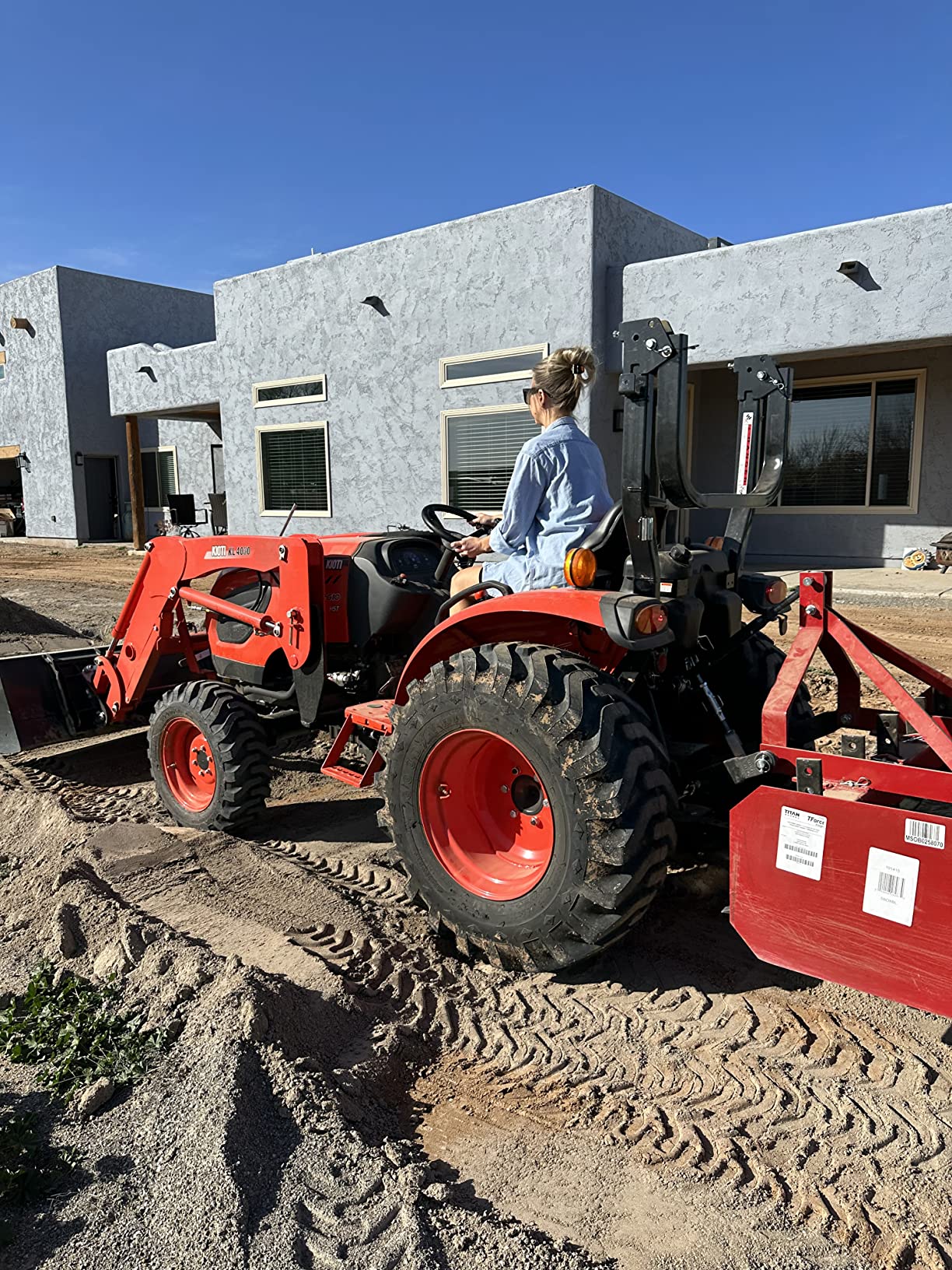 Titan 4' - 7' Box Blade Tractor Attachment Category 1 Cat 0 Scarifier Shank customer photo 1