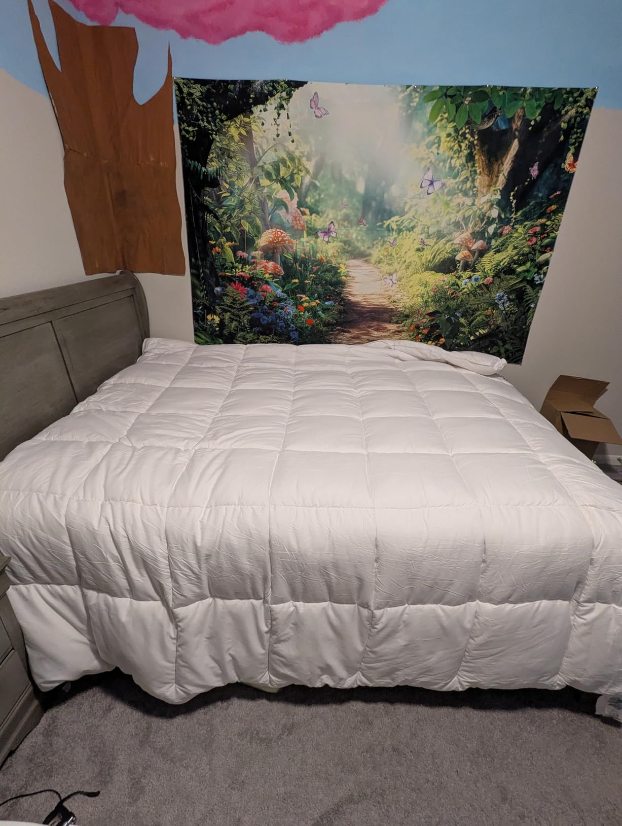 Amazon Basics White Down Alternative Comforter and Duvet Insert, Machine Washable, Full/Queen customer photo 1