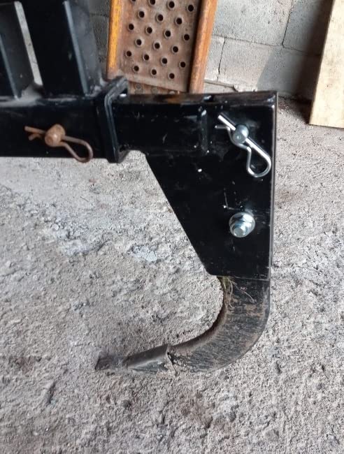 Titan Attachments Hitch-Mounted Ripper, Cat 0 & Cat 1 Tractor/ATV/UTV Compatible, Fits 2in Hitch Receivers, Two Height Adjustments, Subsoiler with Reversible Tooth, 3 Point Landscaping Trencher customer photo 2