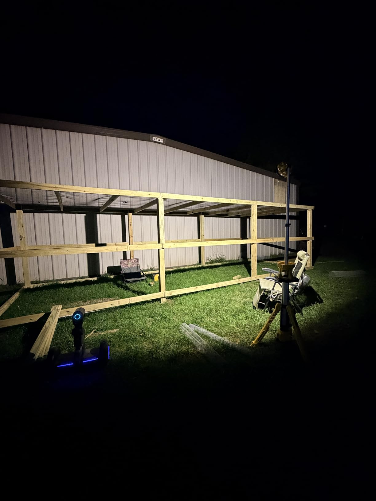 DEWALT 20V MAX LED Work Light with Stand, Tripod Light, 3000 Lumens with 3 Modes, Tool Only (DCL079B) customer photo 2