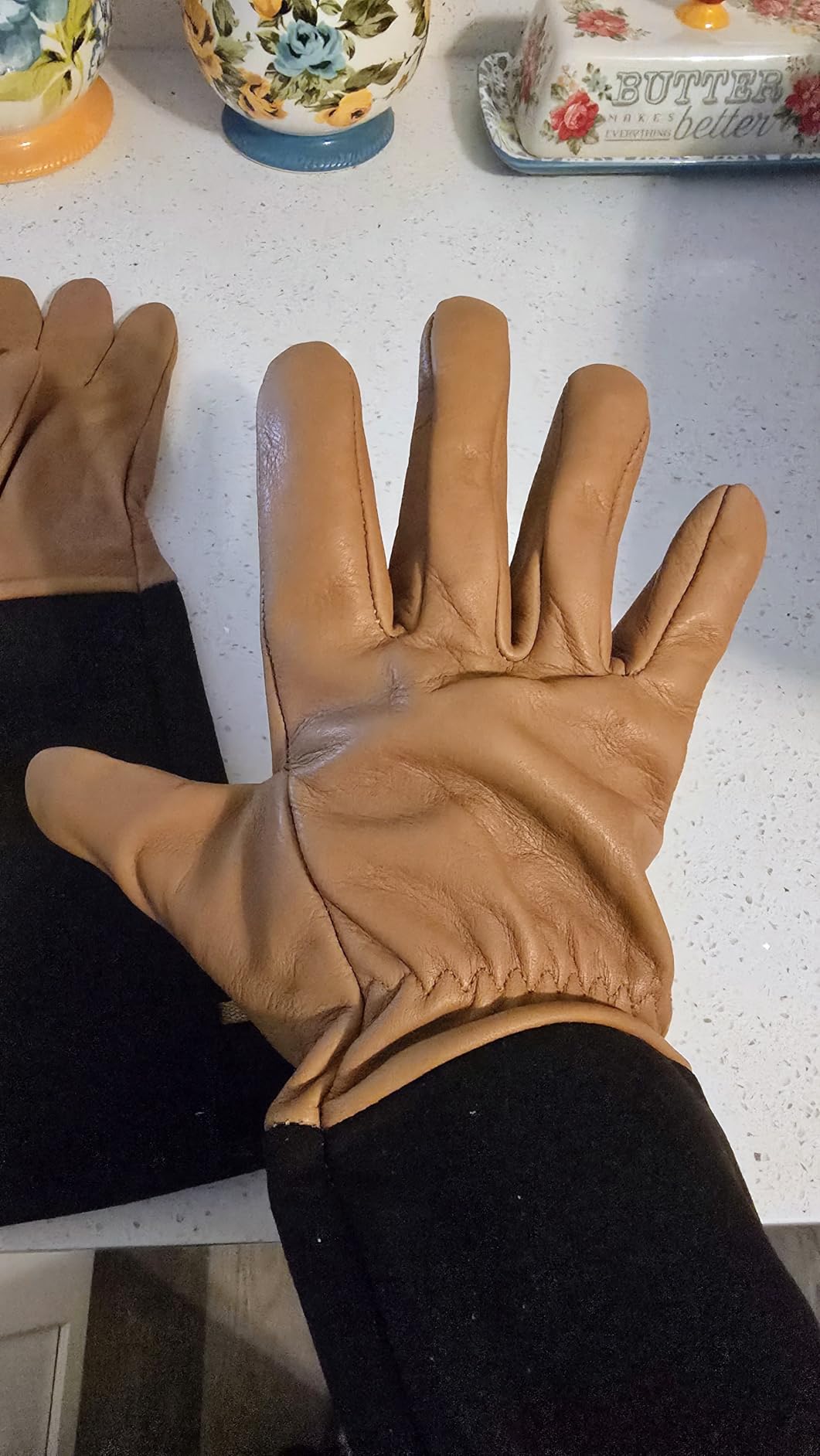 HANDLANDY Rose Pruning Gloves for Men & Women, Long Thorn Proof Gardening Gloves, Breathable Pigskin Leather Gauntlet, Best Garden Gifts & Tools for Gardener customer photo 2