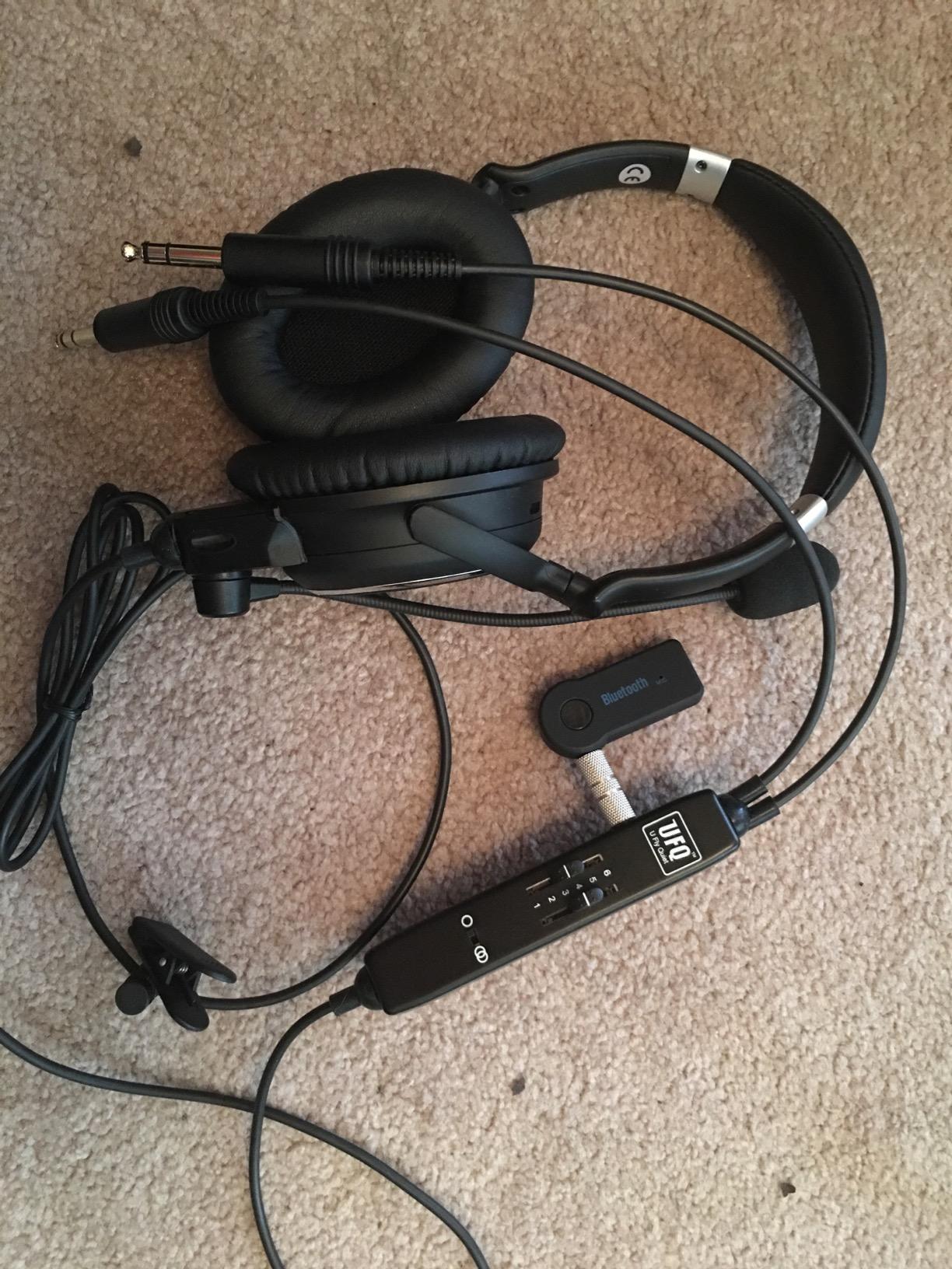 UFQ A7 ANR Aviation Headset - Ultra Light Weight, ANR Active Noise Reduction, Clear Communication, Durable, Great Sound Quality for comms and Music with MP3 Input, Free Headset Bag customer photo 1