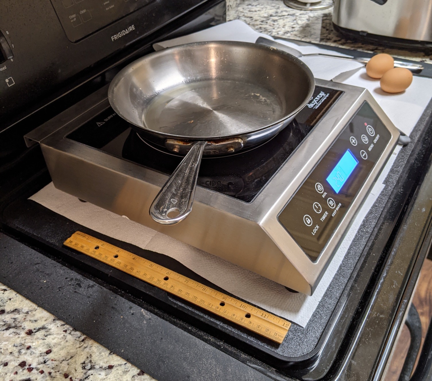 Duxtop Professional Portable Induction Cooktop, Commercial Range Countertop Burner, 1800 Watts Induction Burner with Sensor Touch and LCD Screen, P961LS/BT-C35-D, Silver/Black customer photo 1