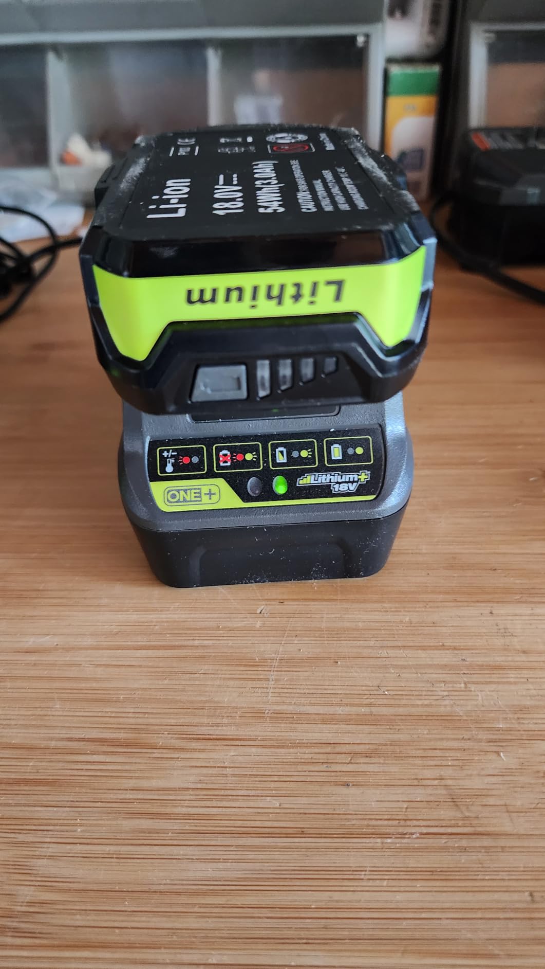 RYOBI P118B 18V Battery Charger customer photo 1