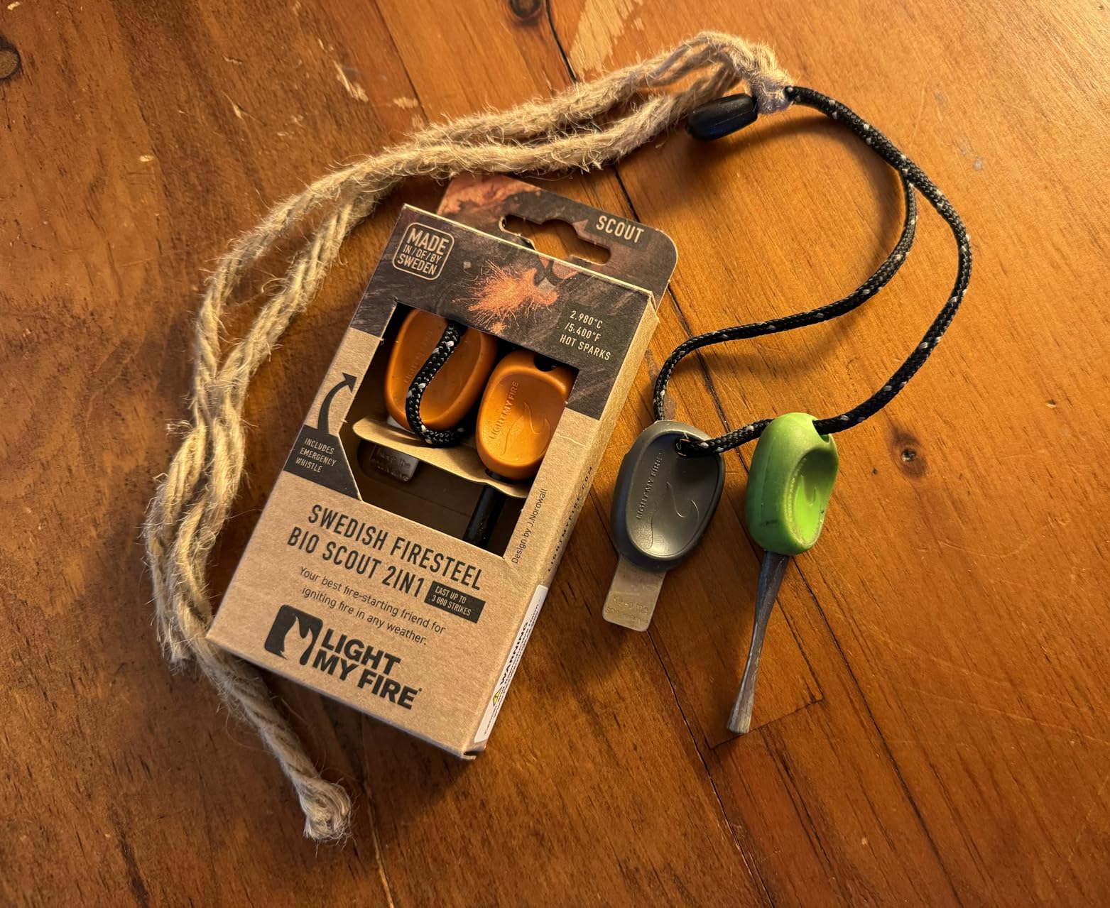 Light My Fire Flint Fire Starter Ferro Rod Survival Tool Scout - Fire Steel Bushcraft Gear - Flint and Steel Magnesium Fire Starter Kit - 2-in-1 Fire Starters for Campfires - 3,000 Strikes customer photo 1
