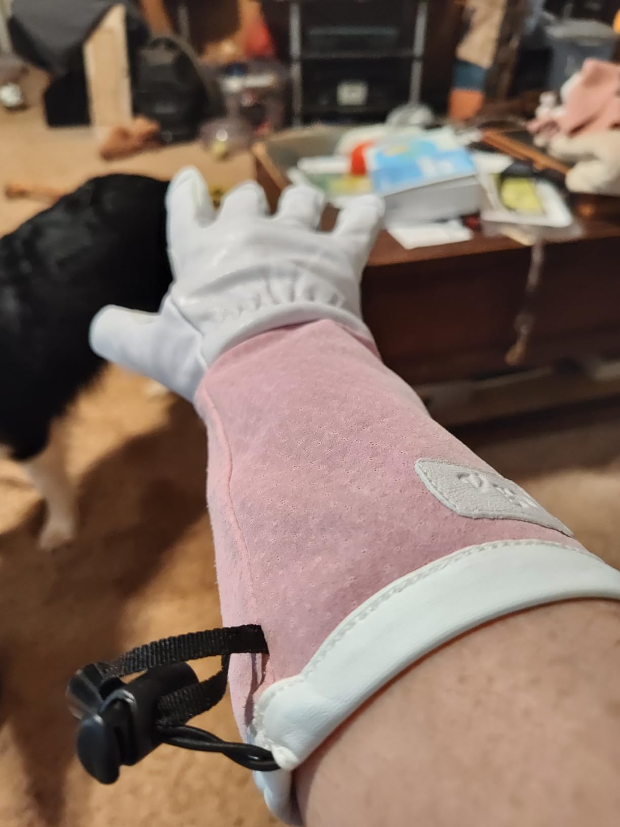 Vgo... 1-Pair Premium Genuine Goat Leather Extra-Long Cuff Thornproof Gardening Gloves (Size M, Pink White, GA1013) customer photo 2