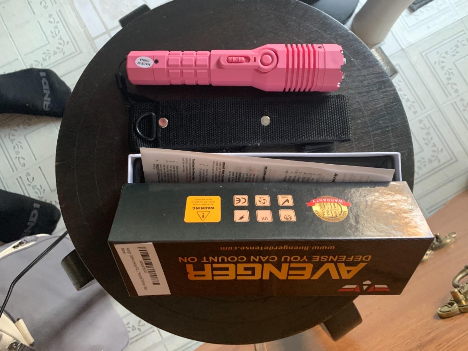 Avenger Defense 2-in-1 Stun Gun Flashlight - Rechargeable Self-defense Tool customer photo 1