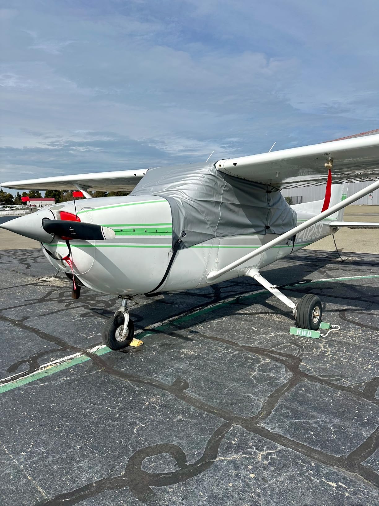 Cessna 172 Skyhawk Airplane Cover (D and Later) - Beige customer photo 1