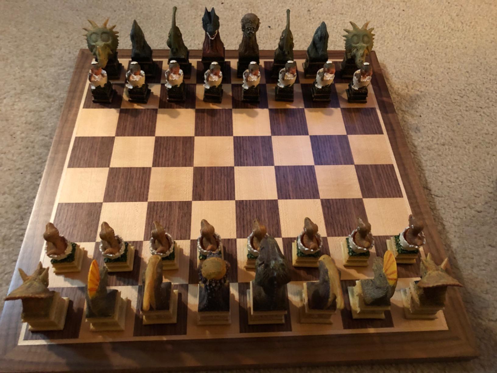 Monroe Extra Thick Chess Board with Inlaid Walnut and Maple Wood, Large 18 x 18 Inch, Board Only customer photo 2