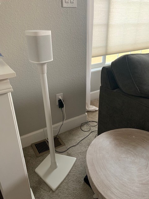 Sonos One SL (2019) - White - Microphone-Free Wireless Speaker customer photo 1
